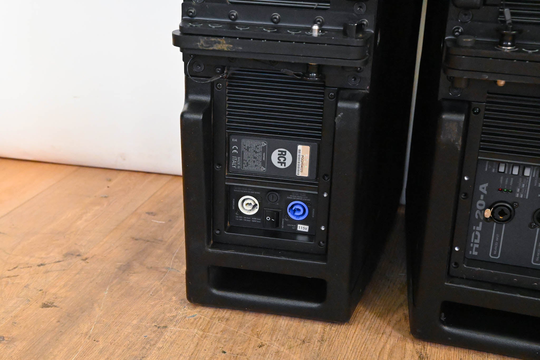 RCF HDL-20A Active Line Array Module (PAIR)