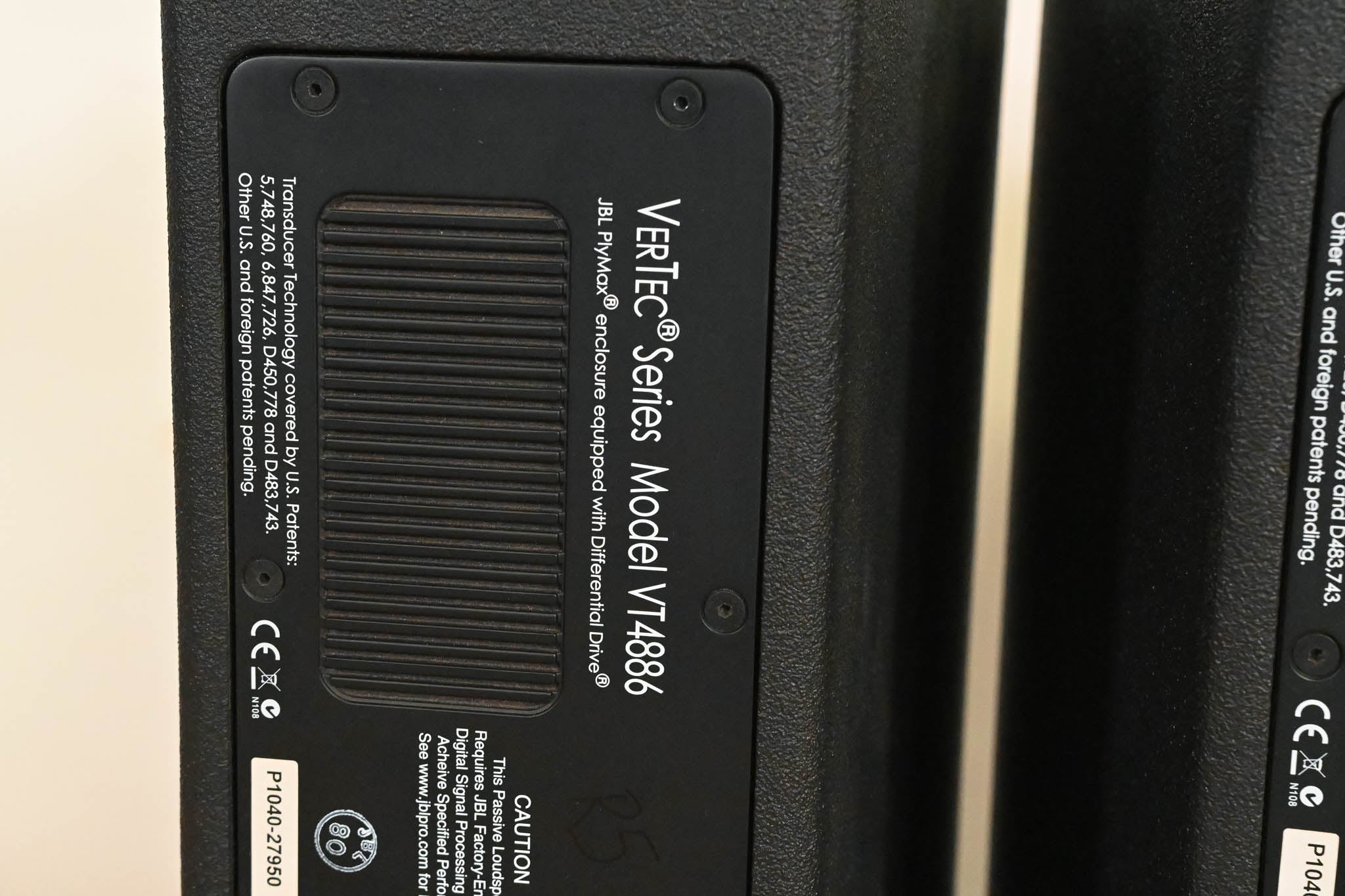 JBL VT4886 Dual 6.5" Passive Compact Line Array Loudspeakers (PAIR)