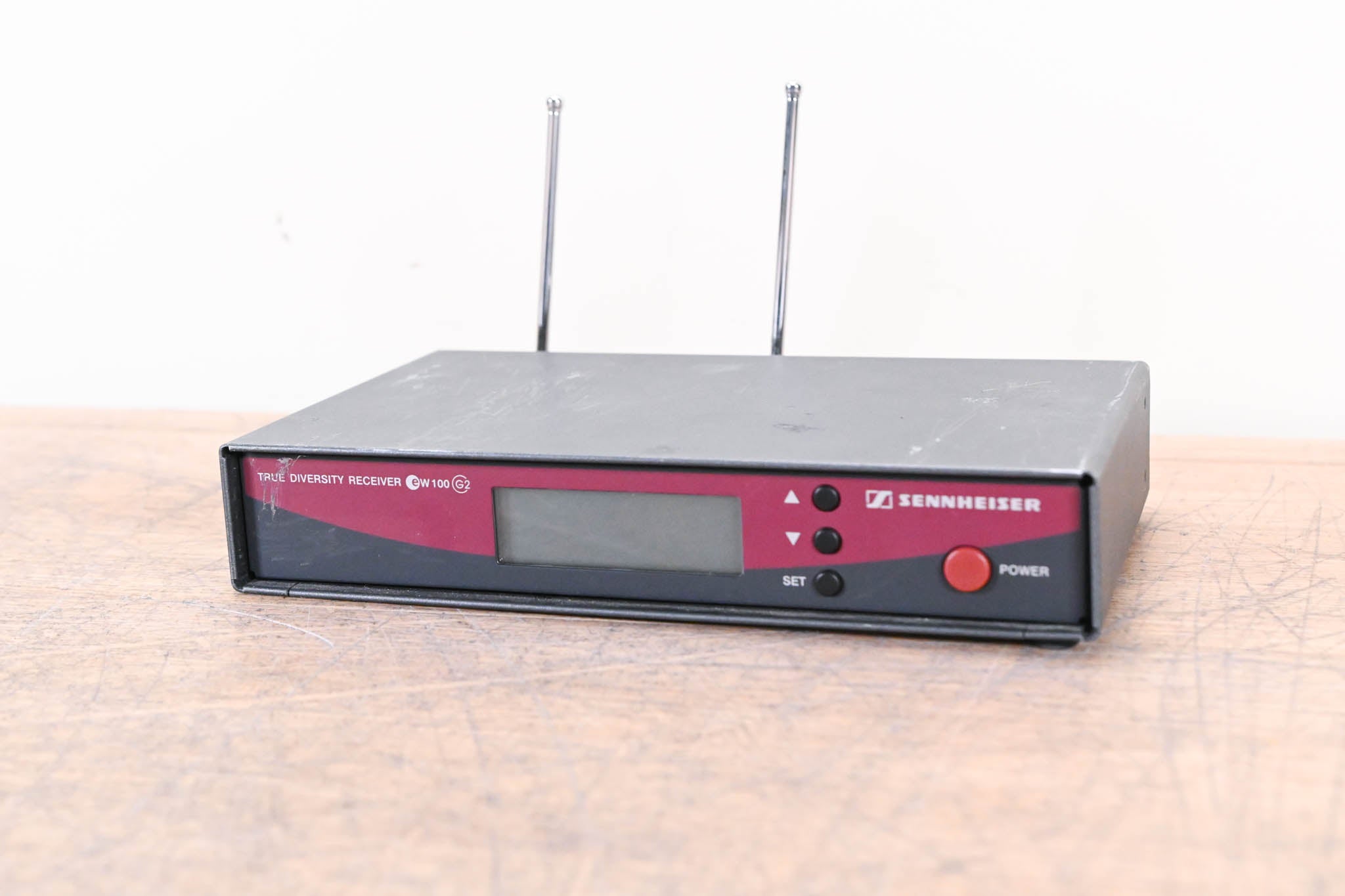 Sennheiser EM 100 G2 Wireless Receiver - 626-662 MHz (NO POWER SUPPLY)