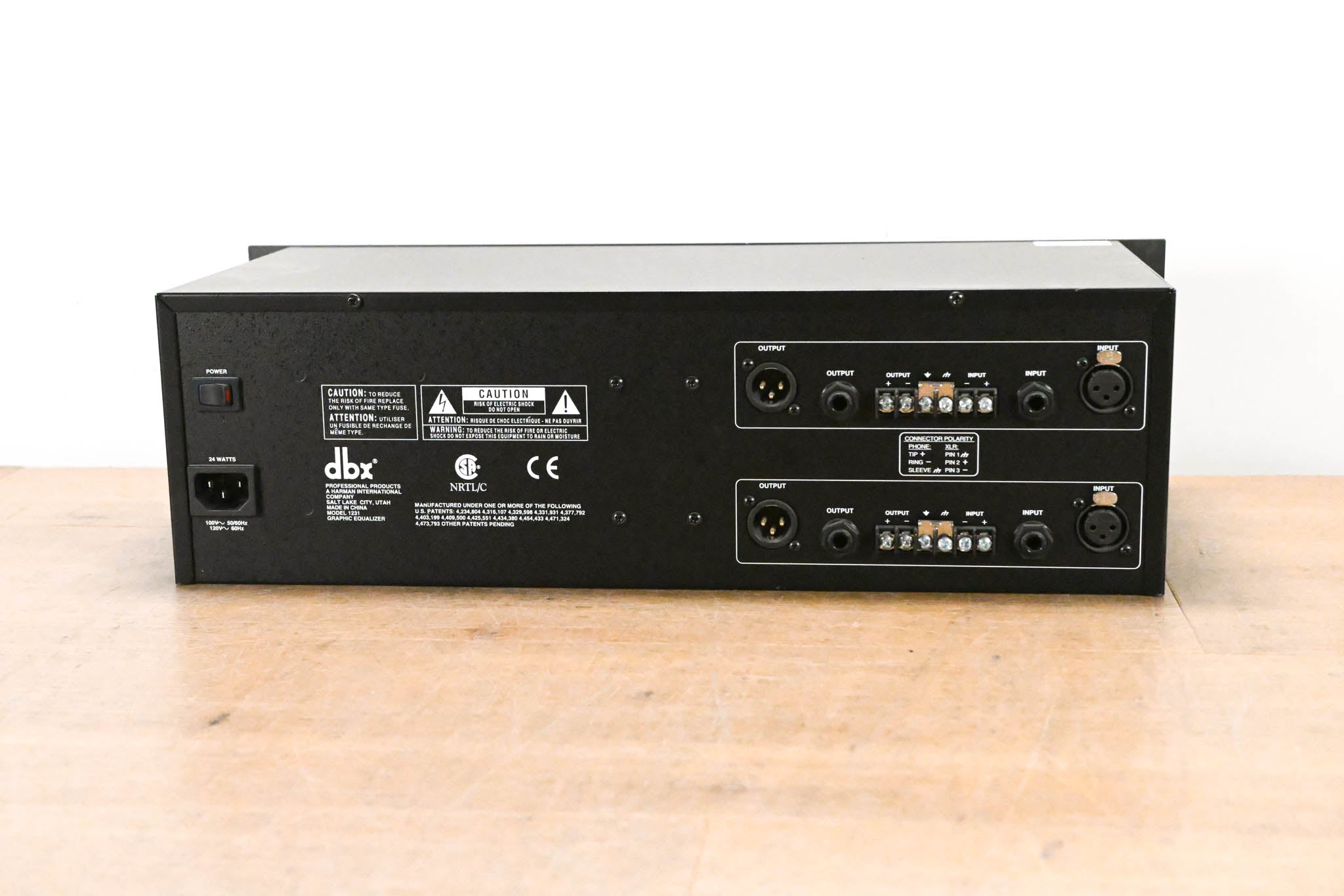 dbx 1231 Dual-Channel 31-Band Graphic Equalizer