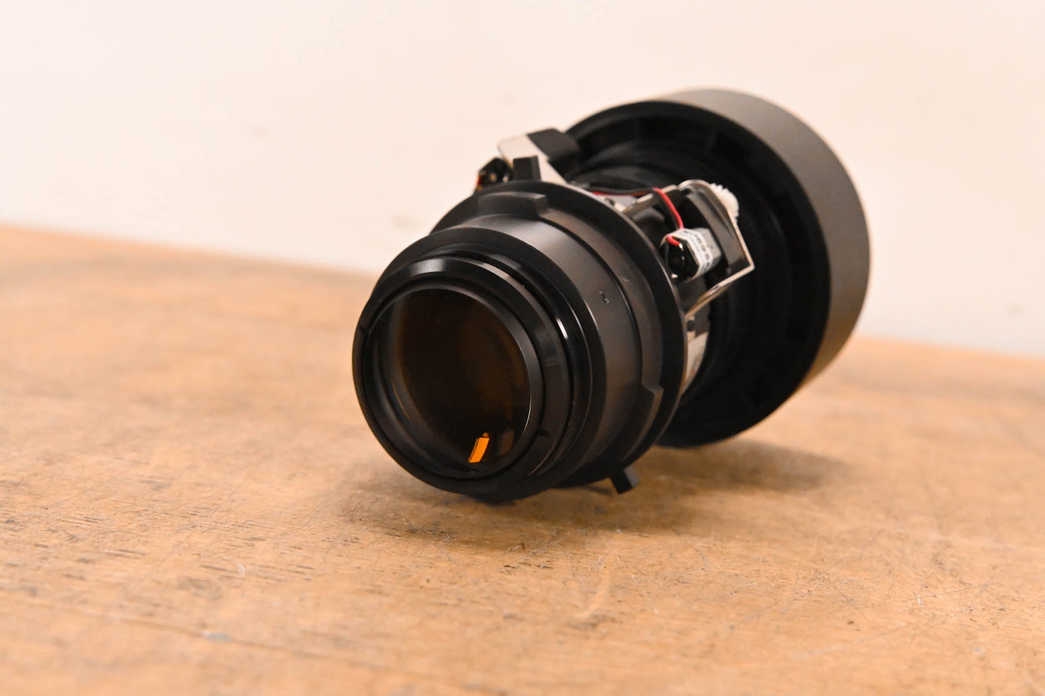 Panasonic ET-DLE400 Long Throw DLP Projector Zoom Lens XGA (5.7-8.0:1)