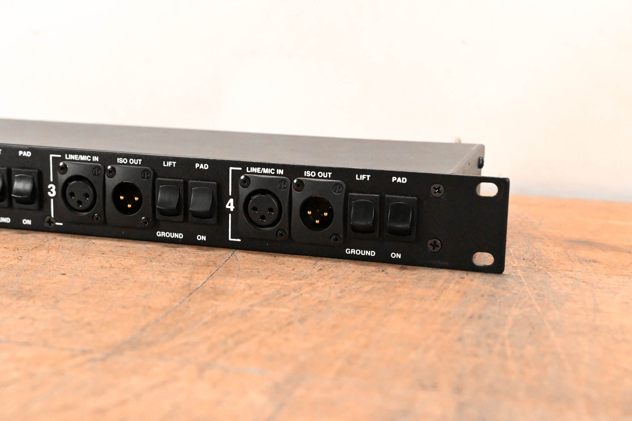 Horizon MS-4 4-Channel Rackmount Mic Splitter