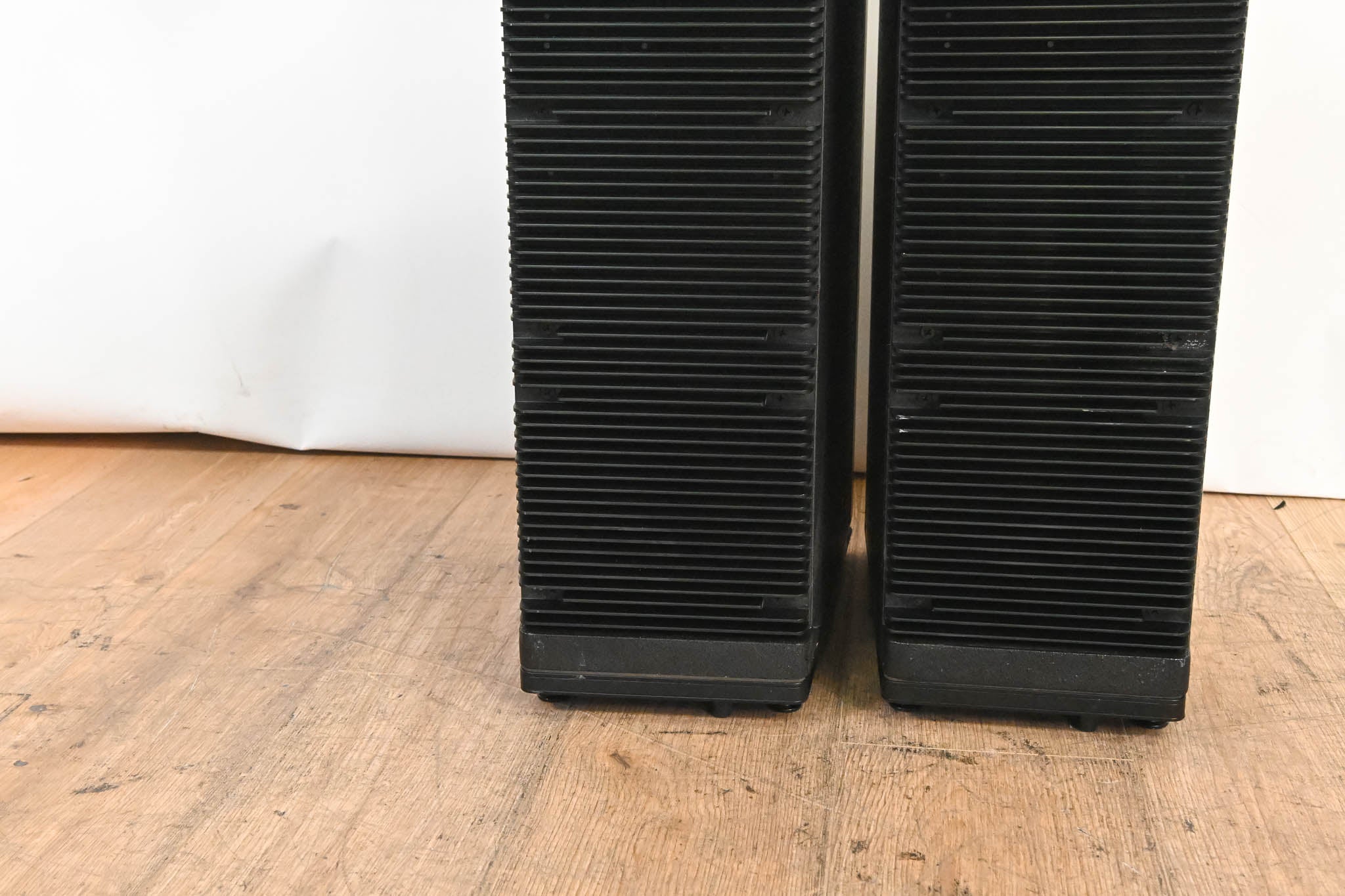 Meyer Sound M'elodie High-Power Curvilinear Array Loudspeaker (PAIR)