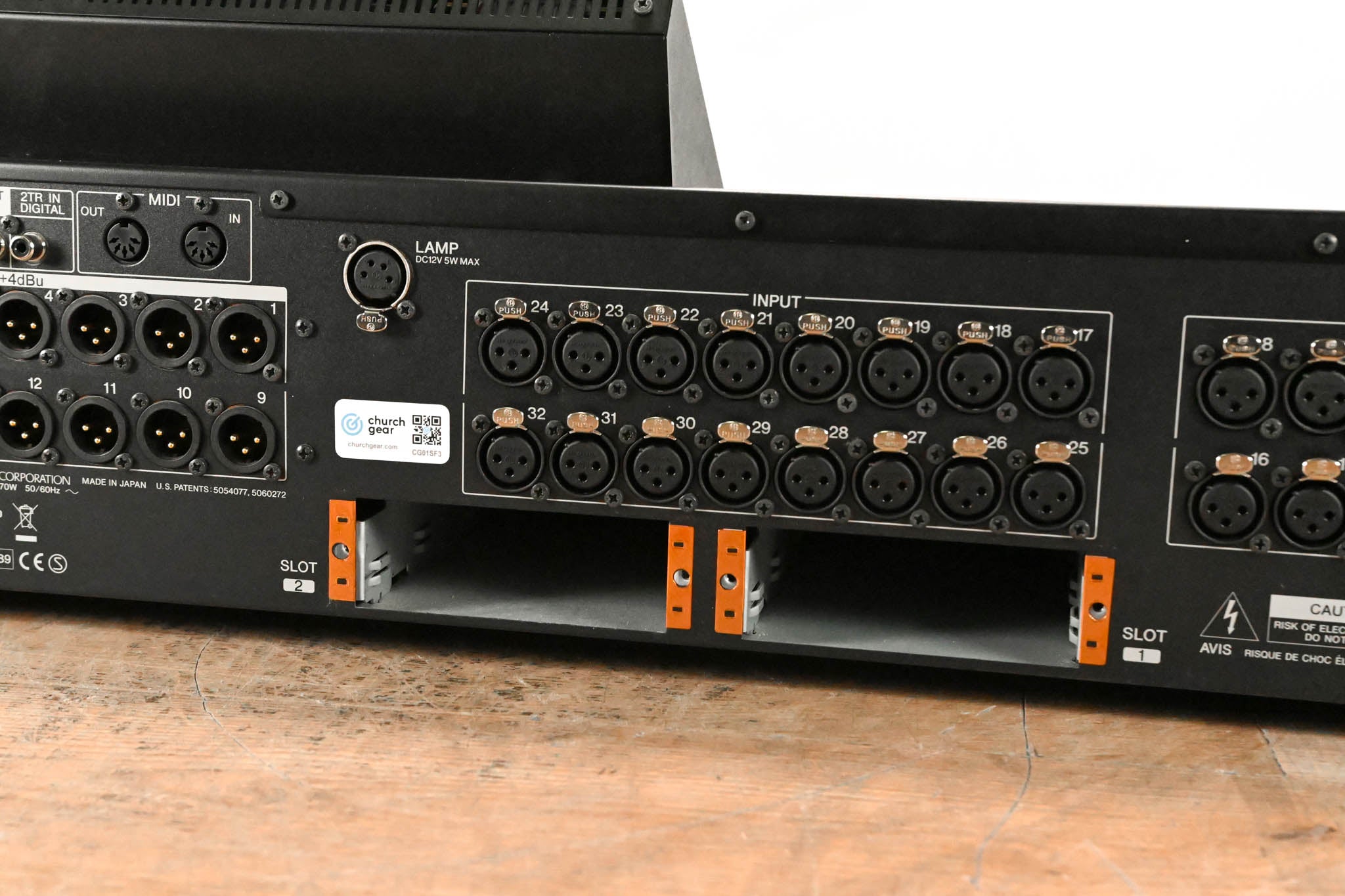 Yamaha LS9-32 32-Input Digital Mixing Console