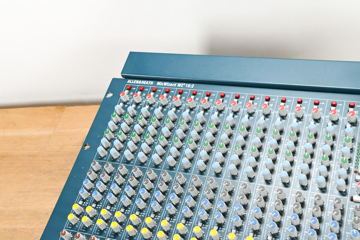 Allen & Heath MixWizard WZ3 16:2 16-Channel Analog Mixer
