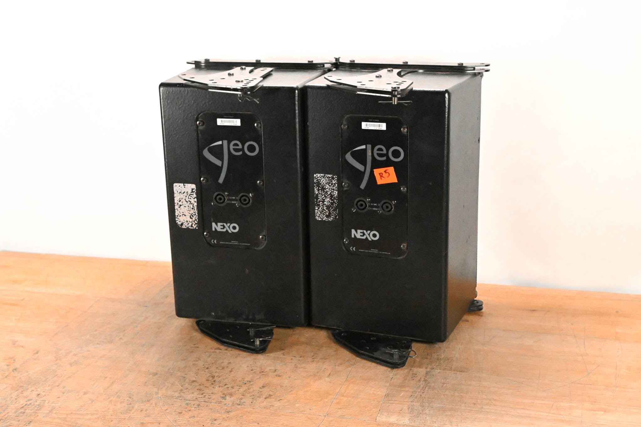 NEXO GEO S805 Compact High-Output Array Module (PAIR)