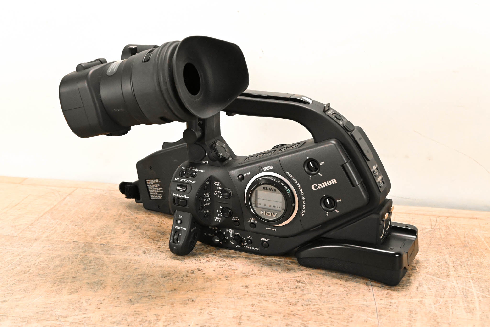 Canon XL H1s 3-CCD High Definition Camcorder