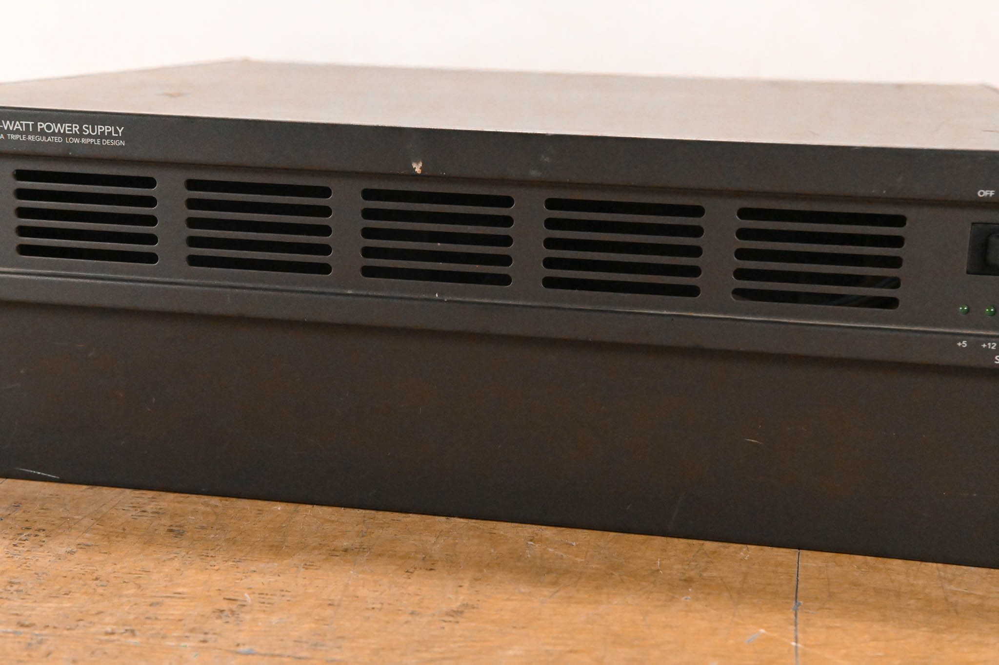 Mackie SR40/56.8 400-Watt Power Supply