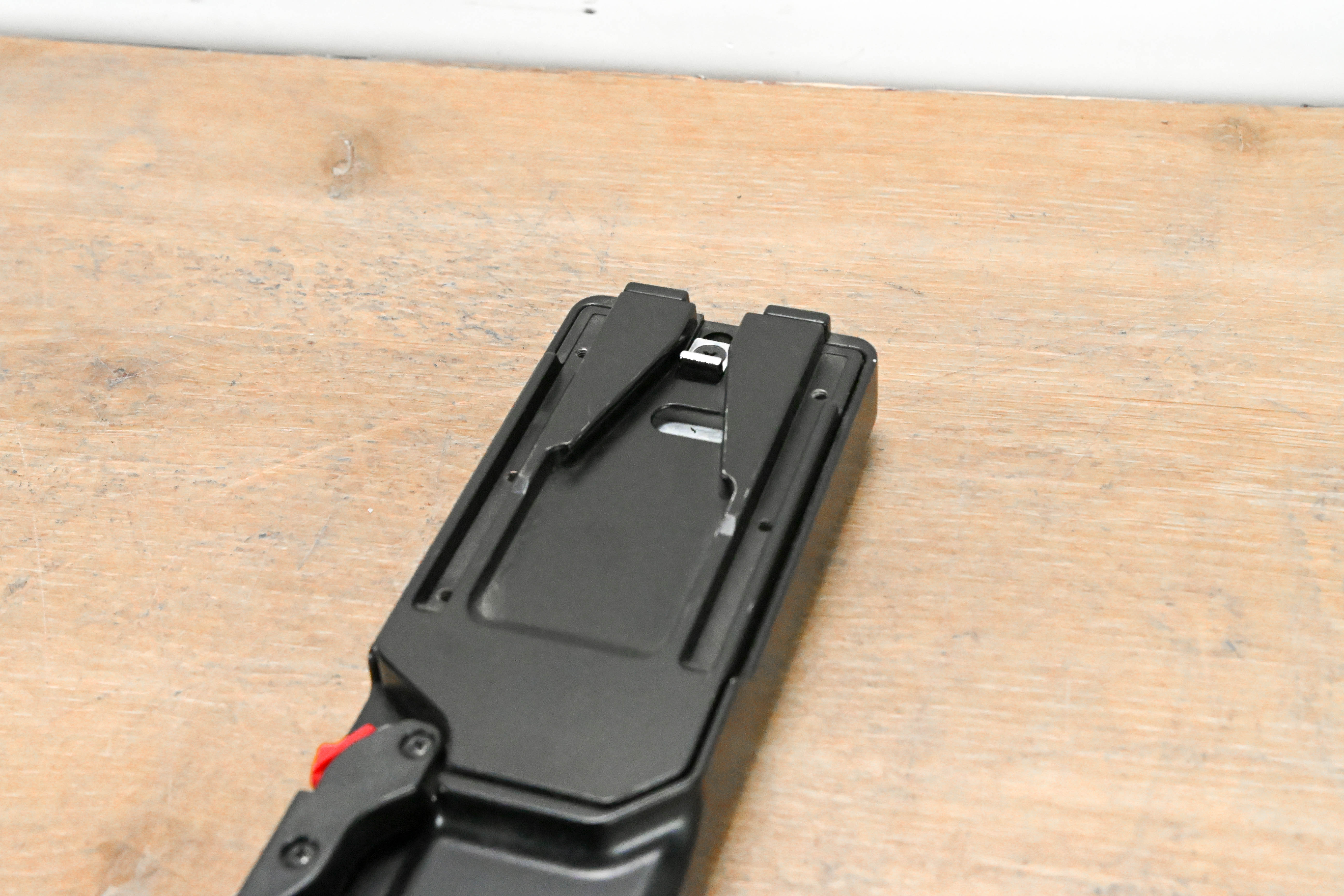 Panasonic SHAN-TM700 Quick Release Tripod Adapter