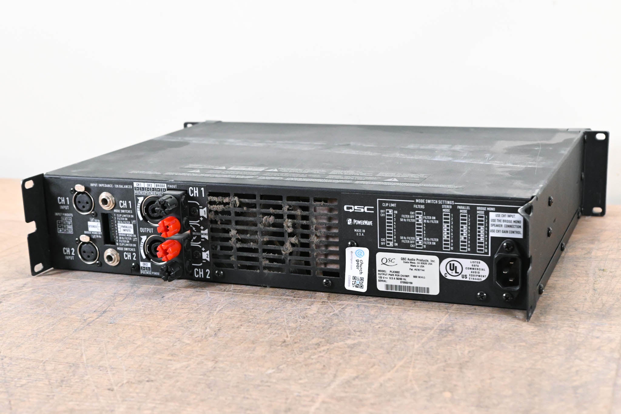 QSC PLX3002 2-Channel Power Amplifier