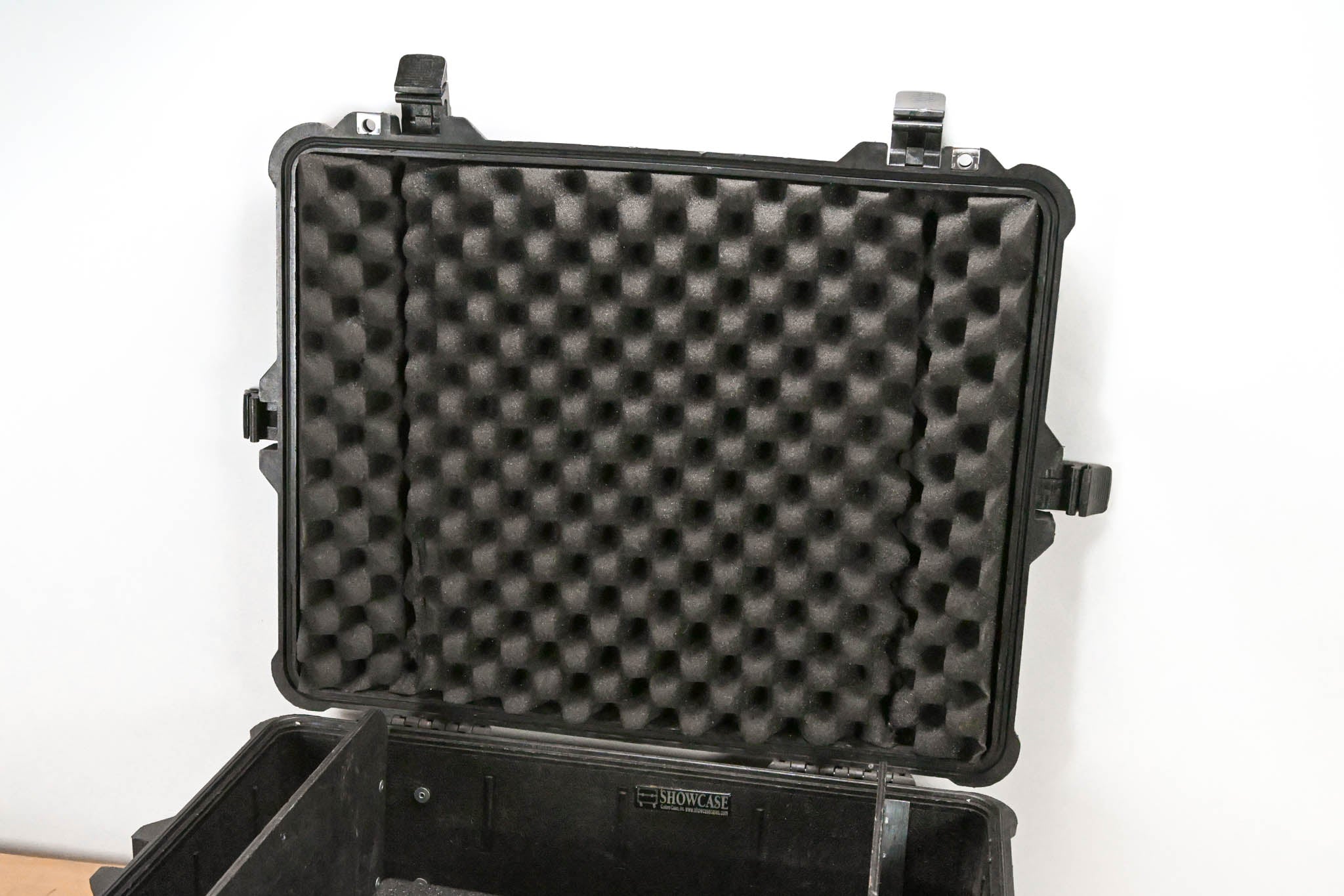 Pelican 1600 Protector Case