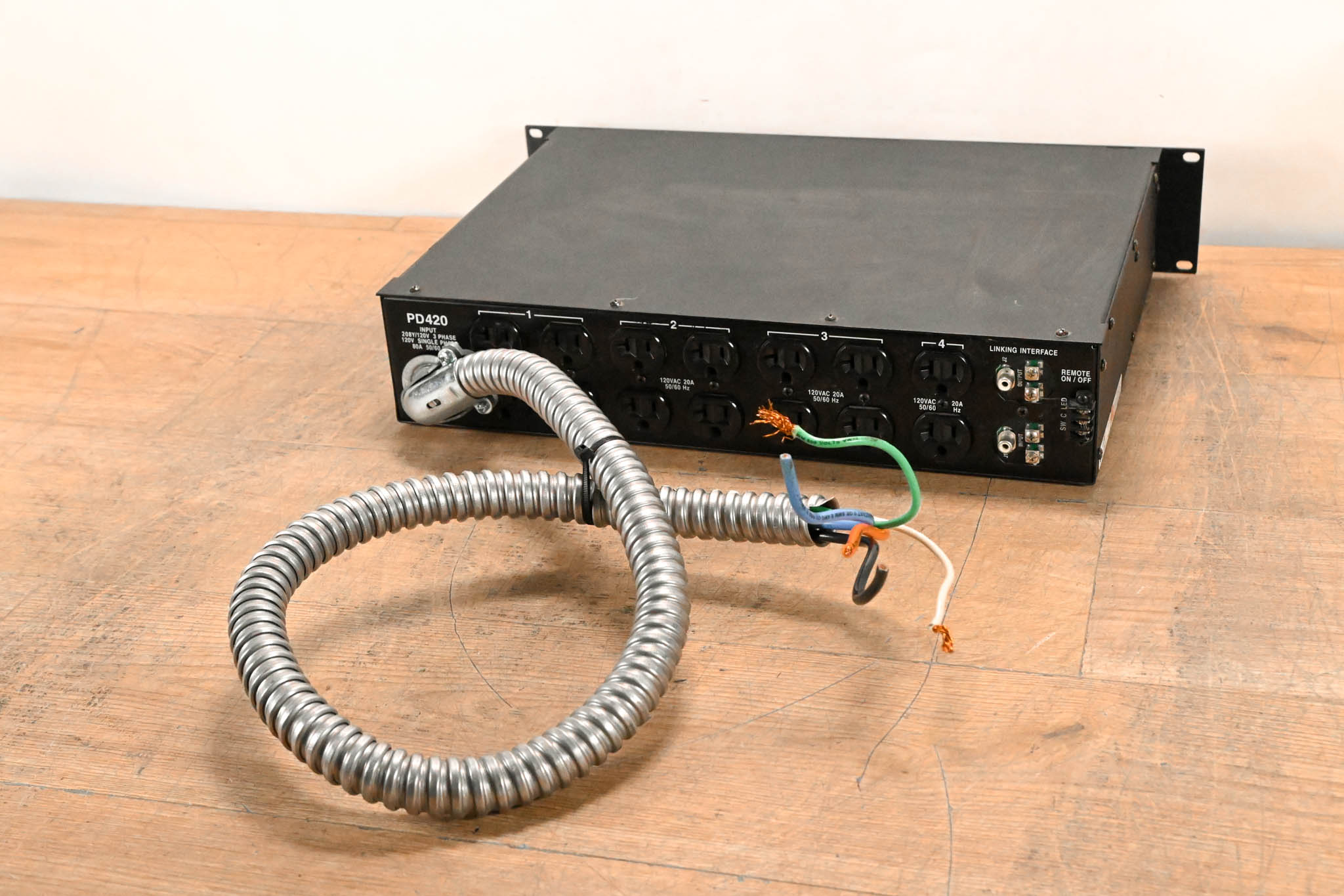 ETA Systems PD420VS Conditioned Power Distribution Unit (NO PSU)