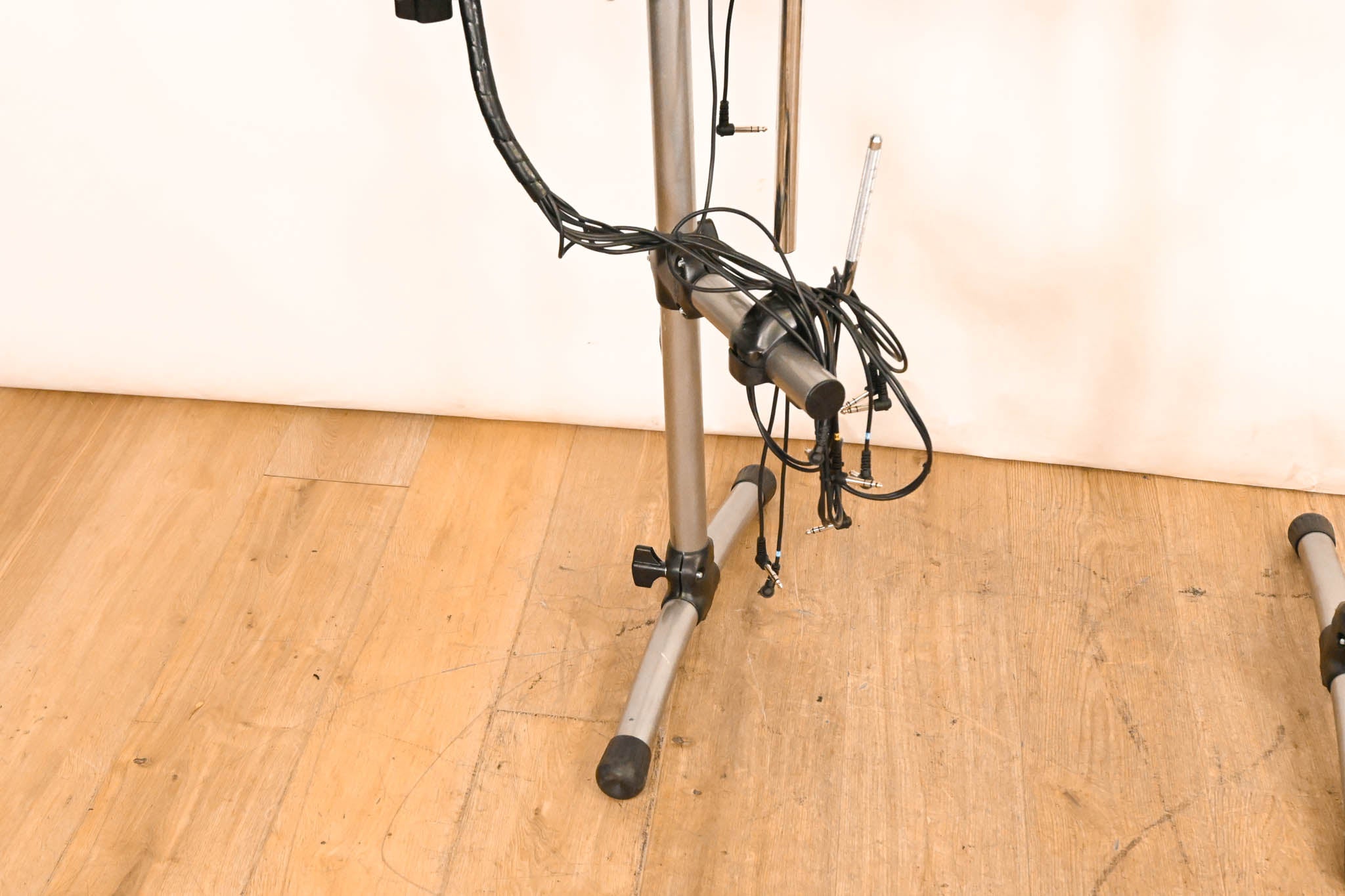 Roland TD-6V Electronic Drum Kit Module w/Frame + Cables (NO DRUM PADS)