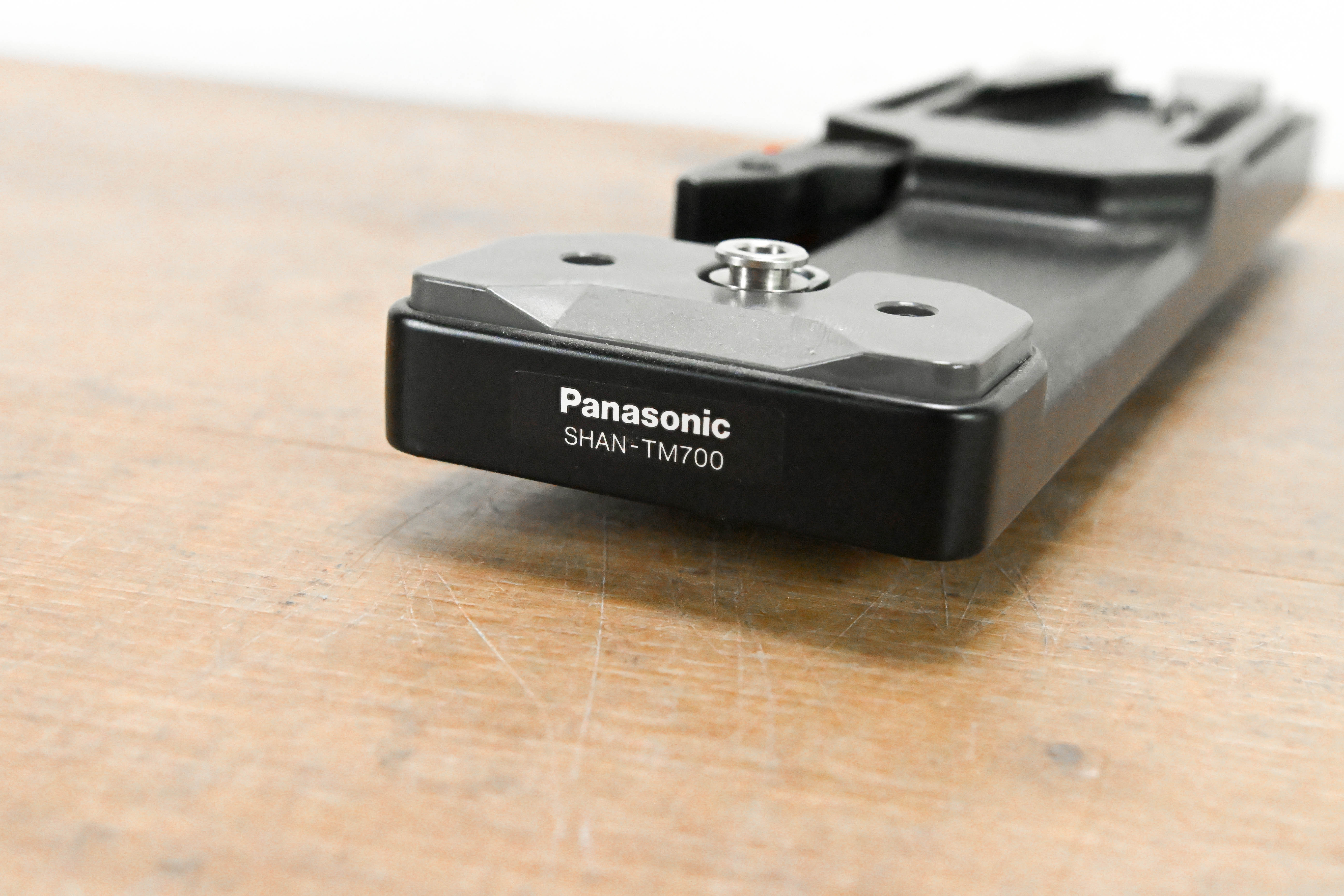 Panasonic SHAN-TM700 Quick Release Tripod Adapter