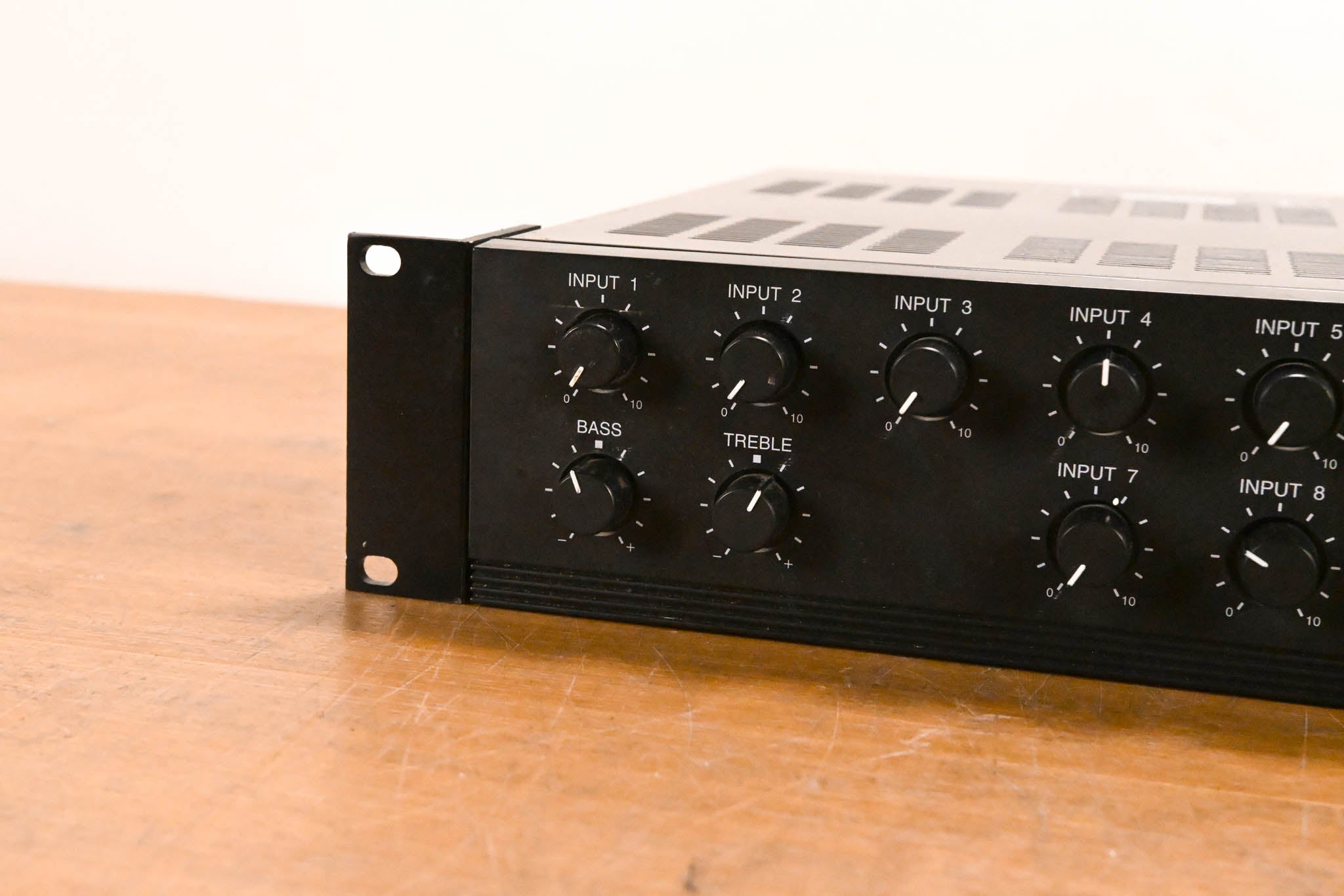 TOA A-724 240-Watt Rackmount Amplifier/Mixer
