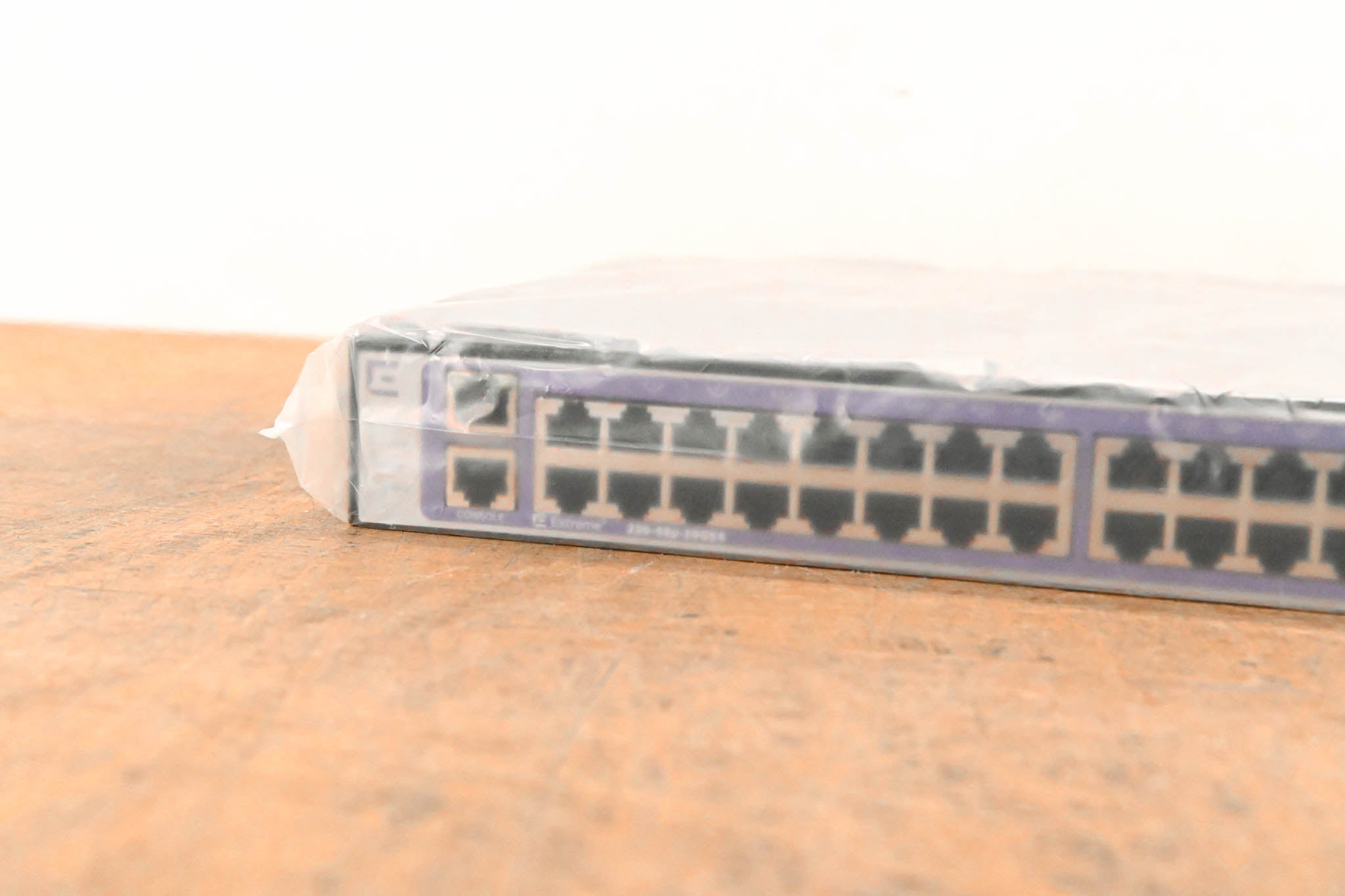 Extreme Networks 220-48P-10GE4 ExtremeSwitching 220 48-Port Switch