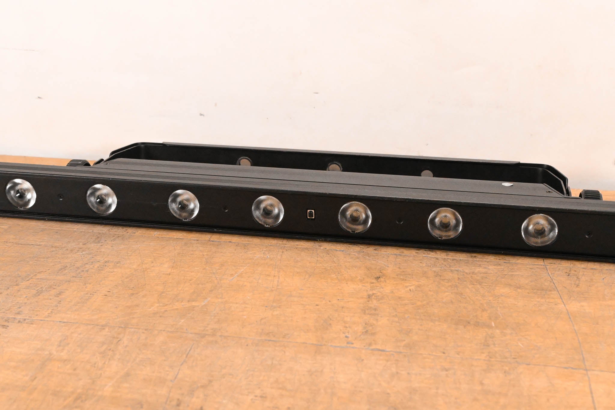 Chauvet COLORband T3USB Linear RGB Wash Light