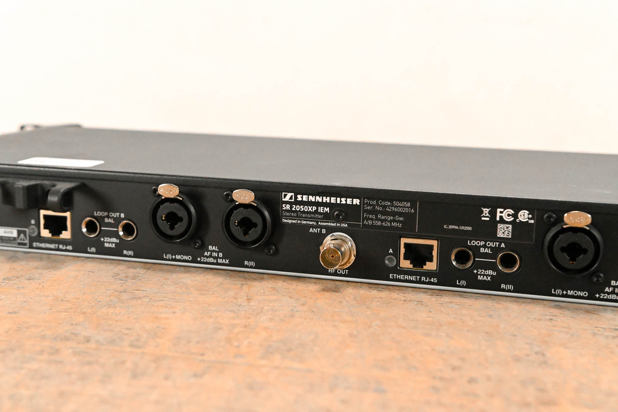 Sennheiser SR 2050XP IEM Dual Wireless Transmitter - Gw1: 558-626 MHz