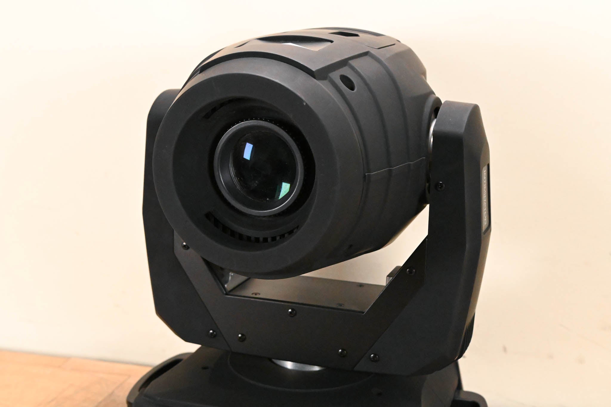 Chauvet Intimidator Spot 355 IRC 90W LED Moving Head Light