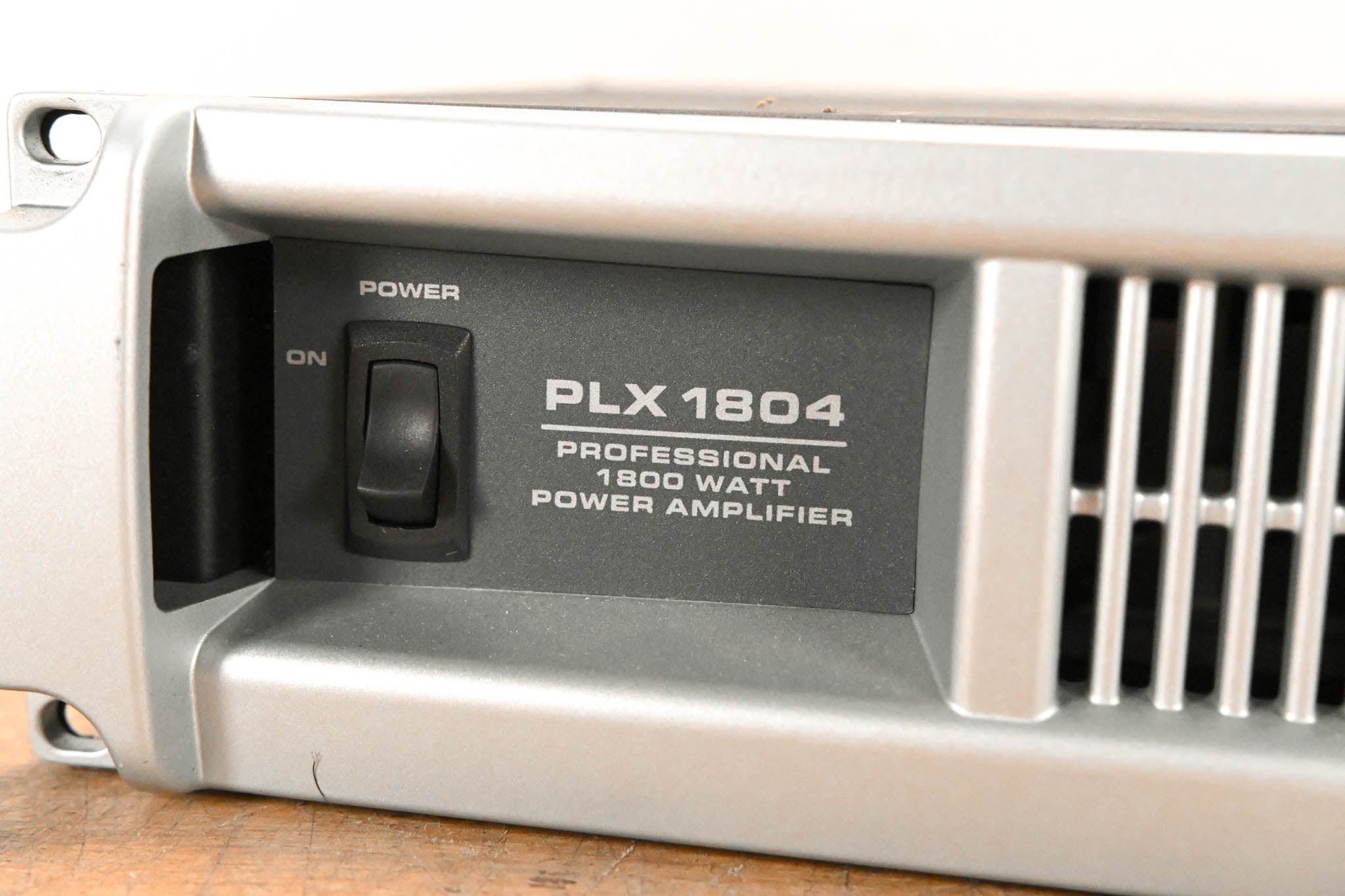 QSC PLX1804 2-Channel Power Amplifier