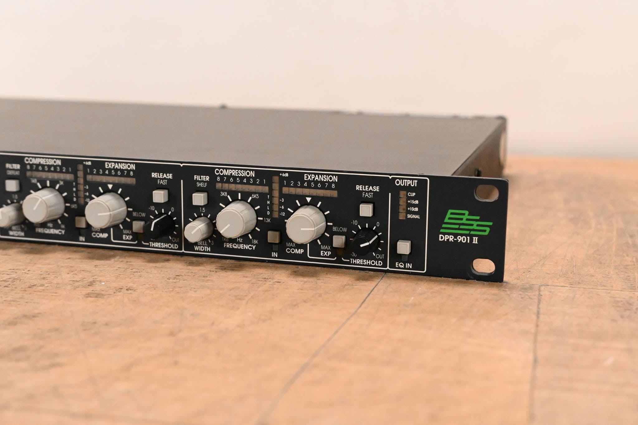 BSS DPR-901II Dynamic Equalizer