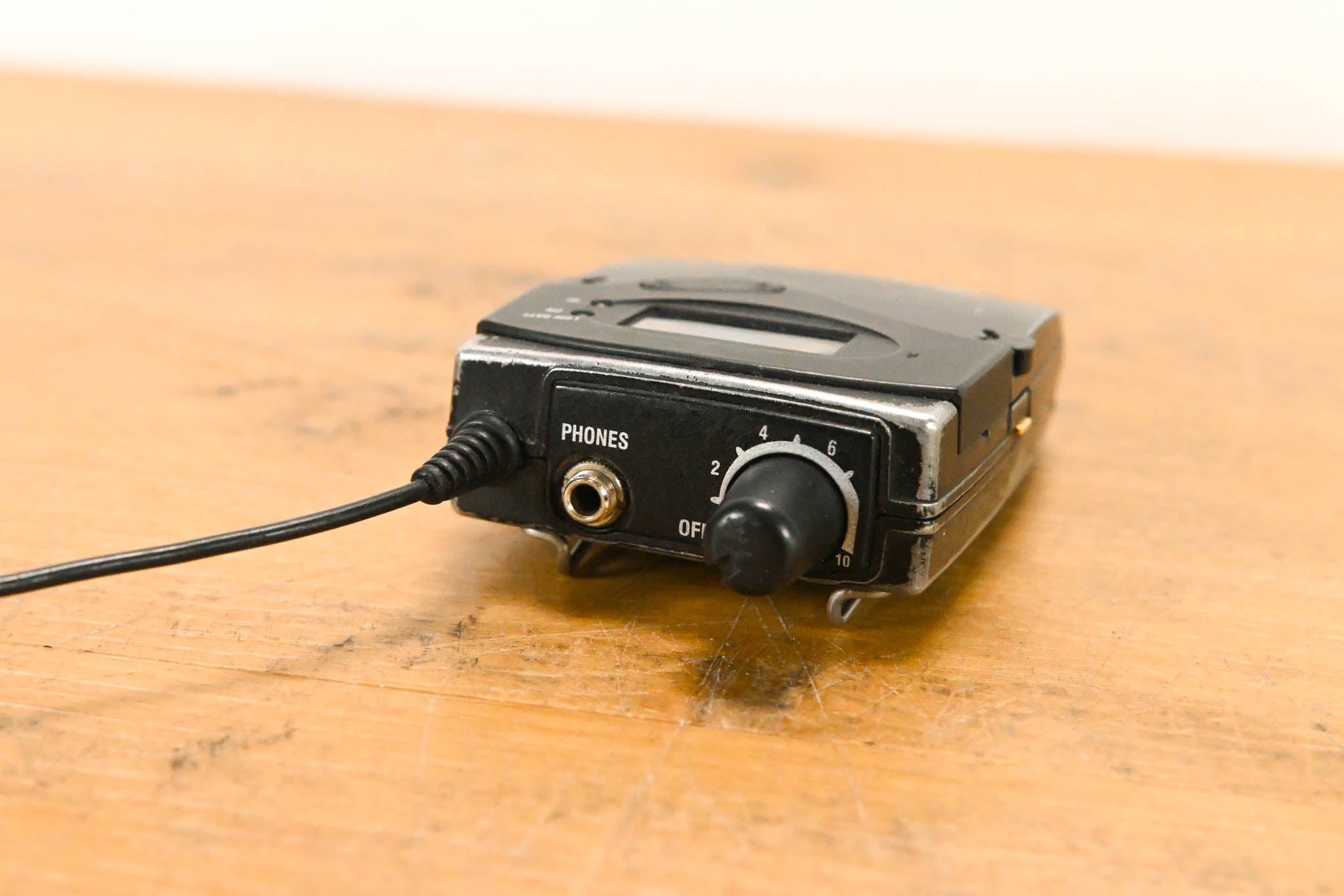 Sennheiser EK 2000 IEM Wireless Bodypack Receiver - Aw Band: 516-558 MHz