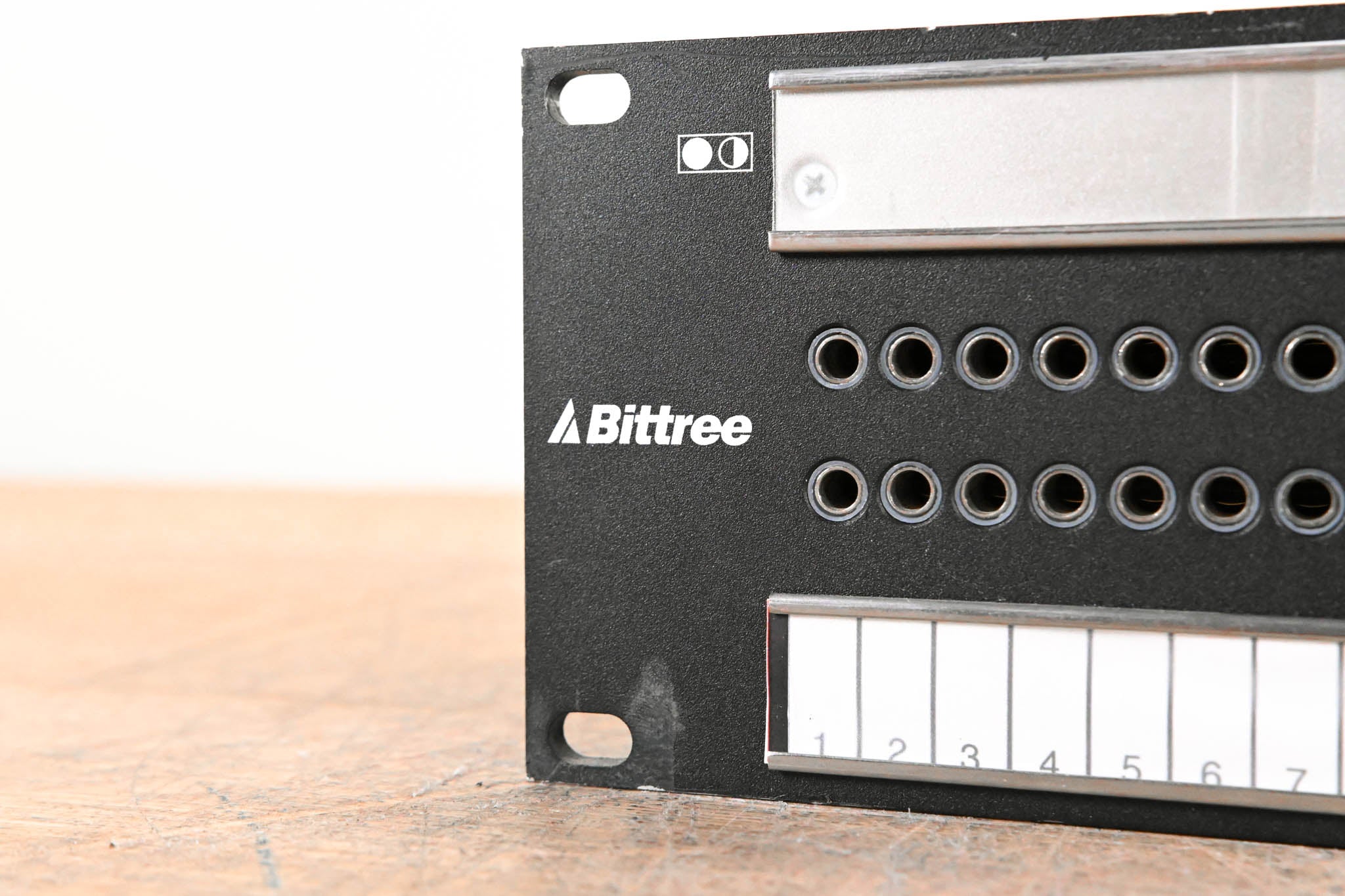 Bittree B96DC-FNPIT/E3 M2OU12B 2x48 2RU TT Patchbay