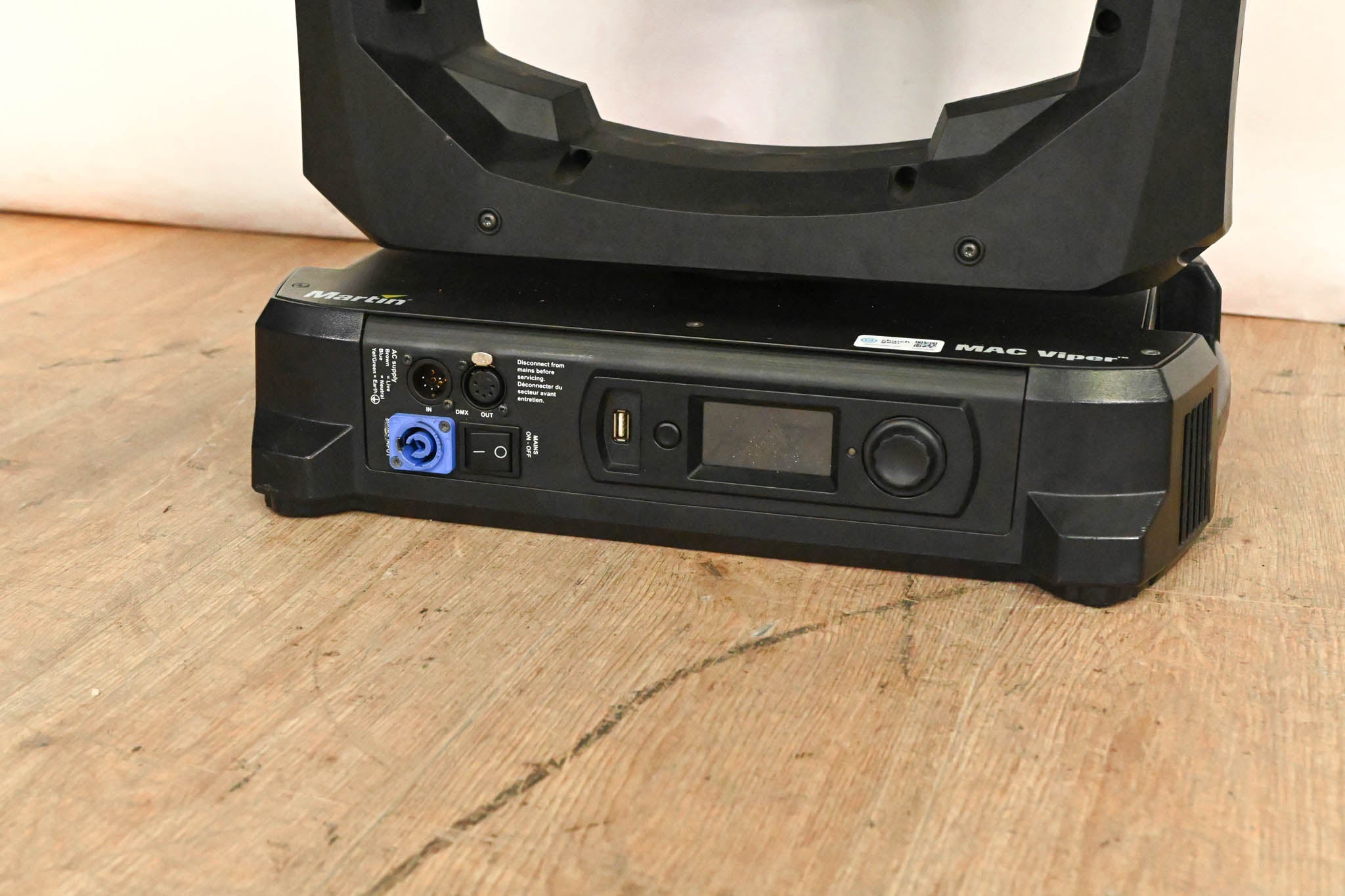 Martin MAC Viper Profile High Output Discharge-Based Moving Light