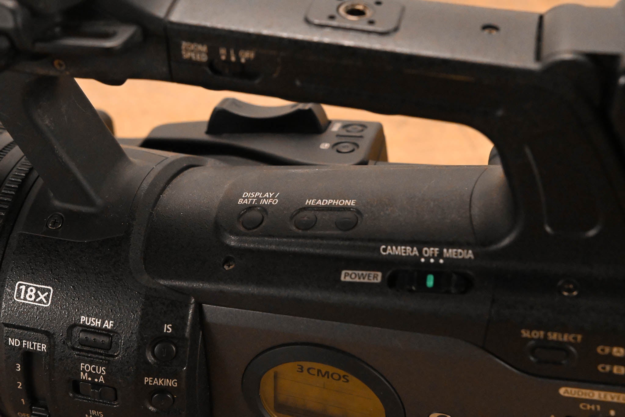 Canon XF305 Professional Camcorder