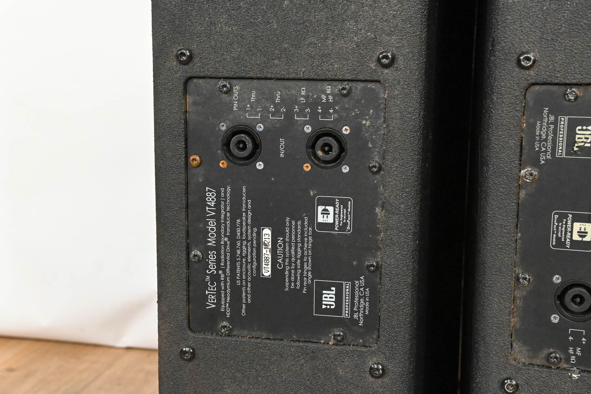 JBL VT4887 Compact Bi-Amplified 3-Way Line Array Element (PAIR)
