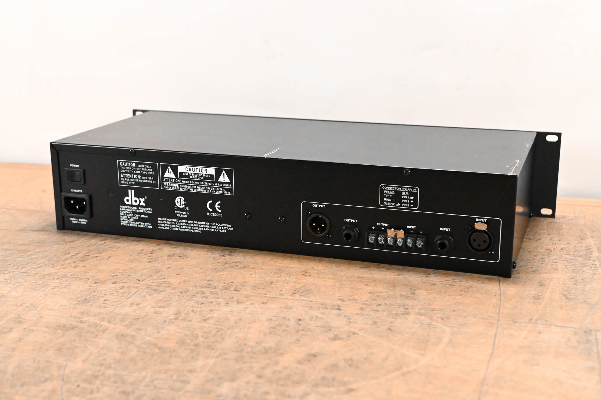 dbx 2031 Single-Channel 31-Band Graphic Equalizer/Limiter