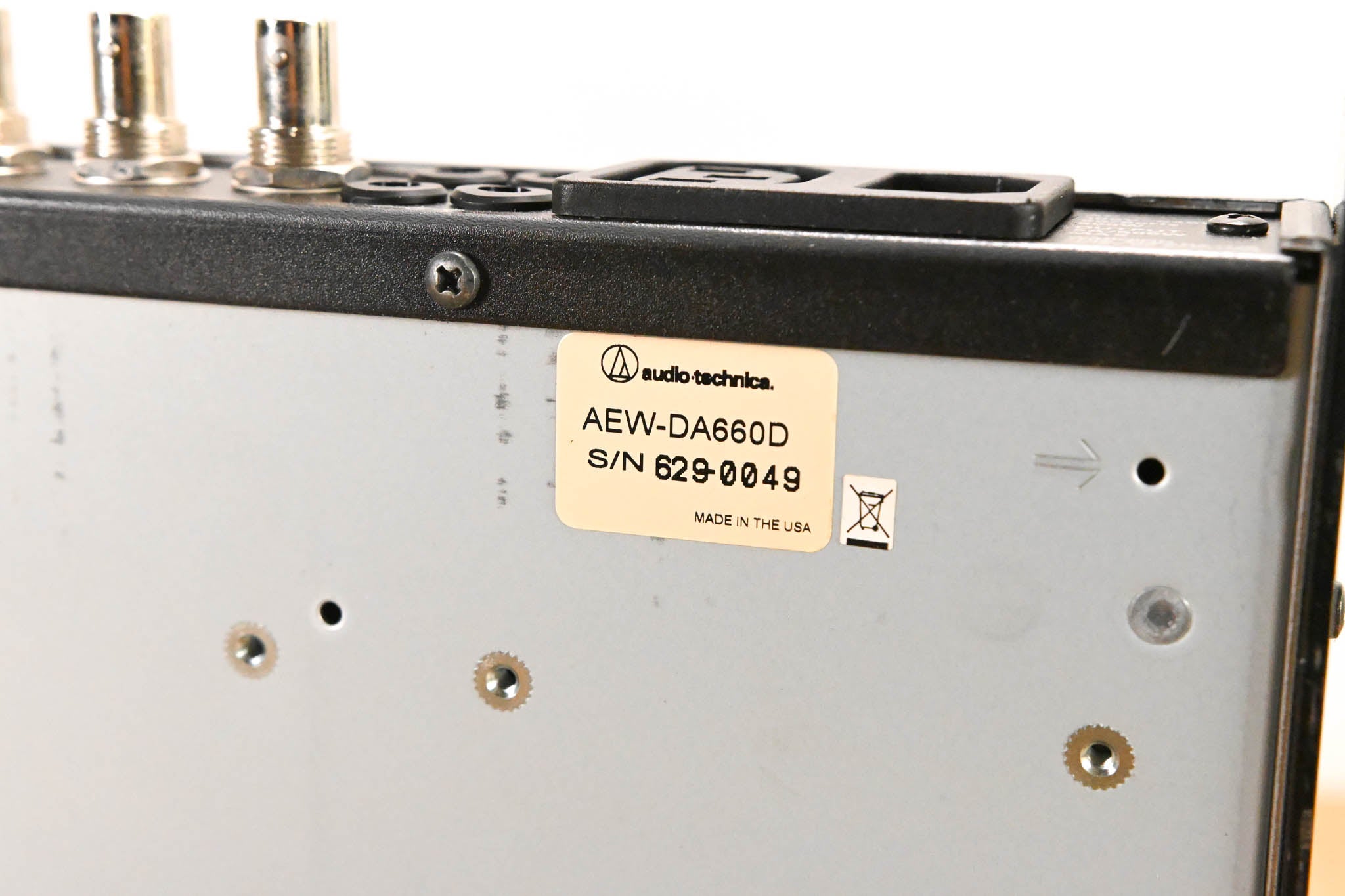 Audio-Technica AEW-DA660D UHF Antenna Distribution System