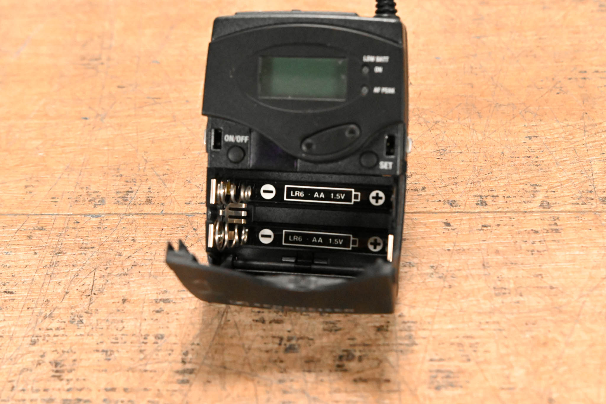 Sennheiser SK 100 G3 Wireless Bodypack Transmitter A Range: 516-558 MHz