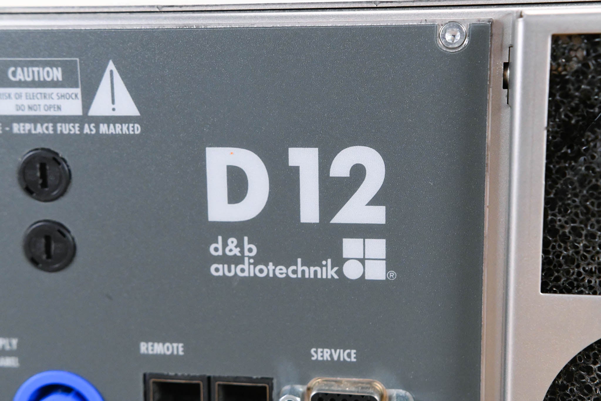 d&b audiotechnik D12 Dual-Channel Power Amplifier