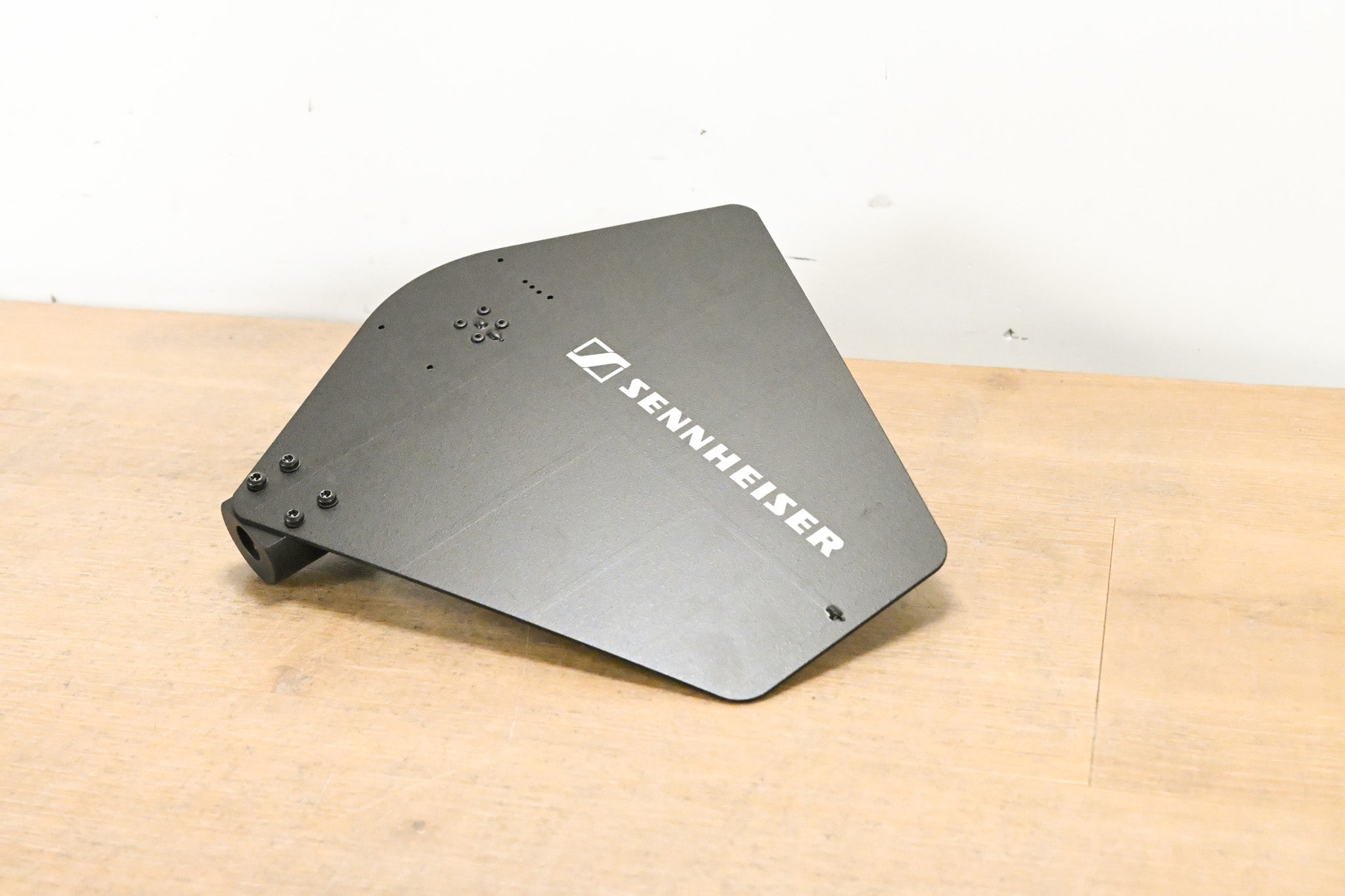 Sennheiser A-2003-UHF Passive Directional Antenna - 450-960 MHz