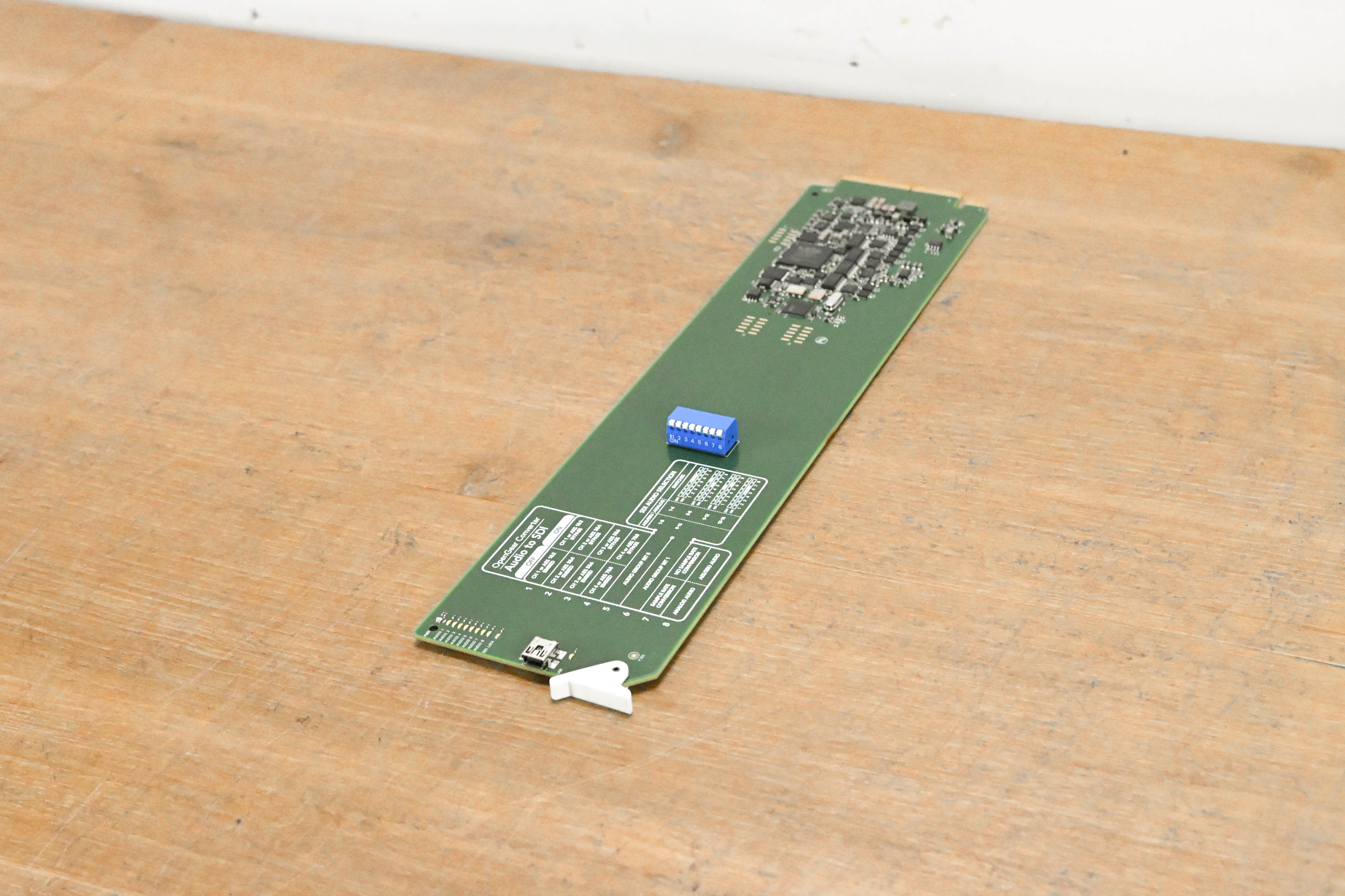 Blackmagic Design OpenGear Converter - Audio to SDI
