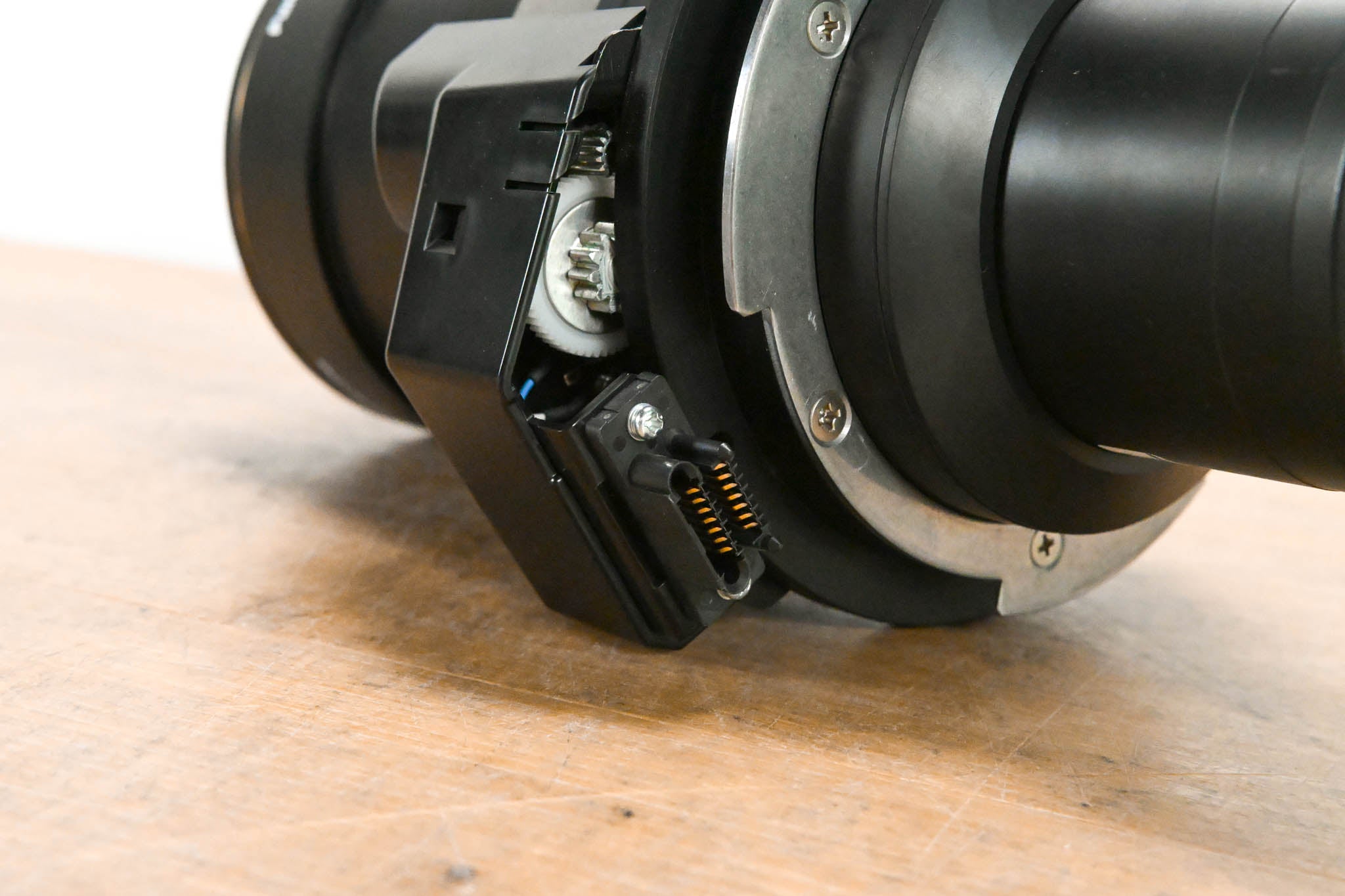 Panasonic ET-D75LE40 Zoom Lens for 3-Chip DLP Projector