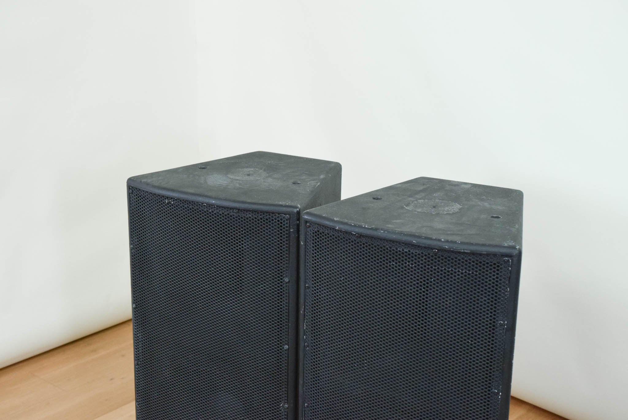 EAW MK2194 Two-Way Full Range Loudspeaker (PAIR)