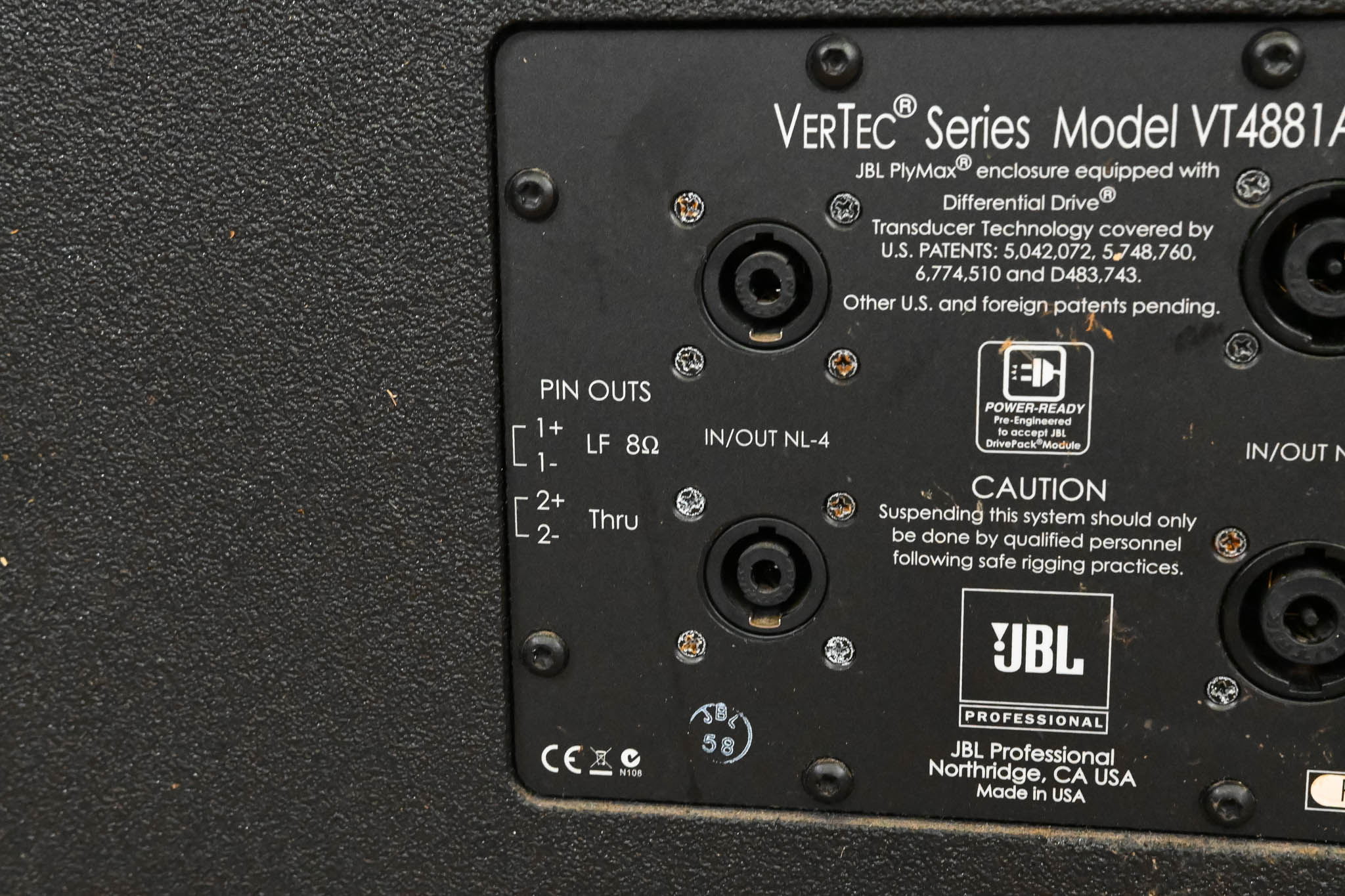 JBL VT4881A Compact Arrayable 18" Subwoofer