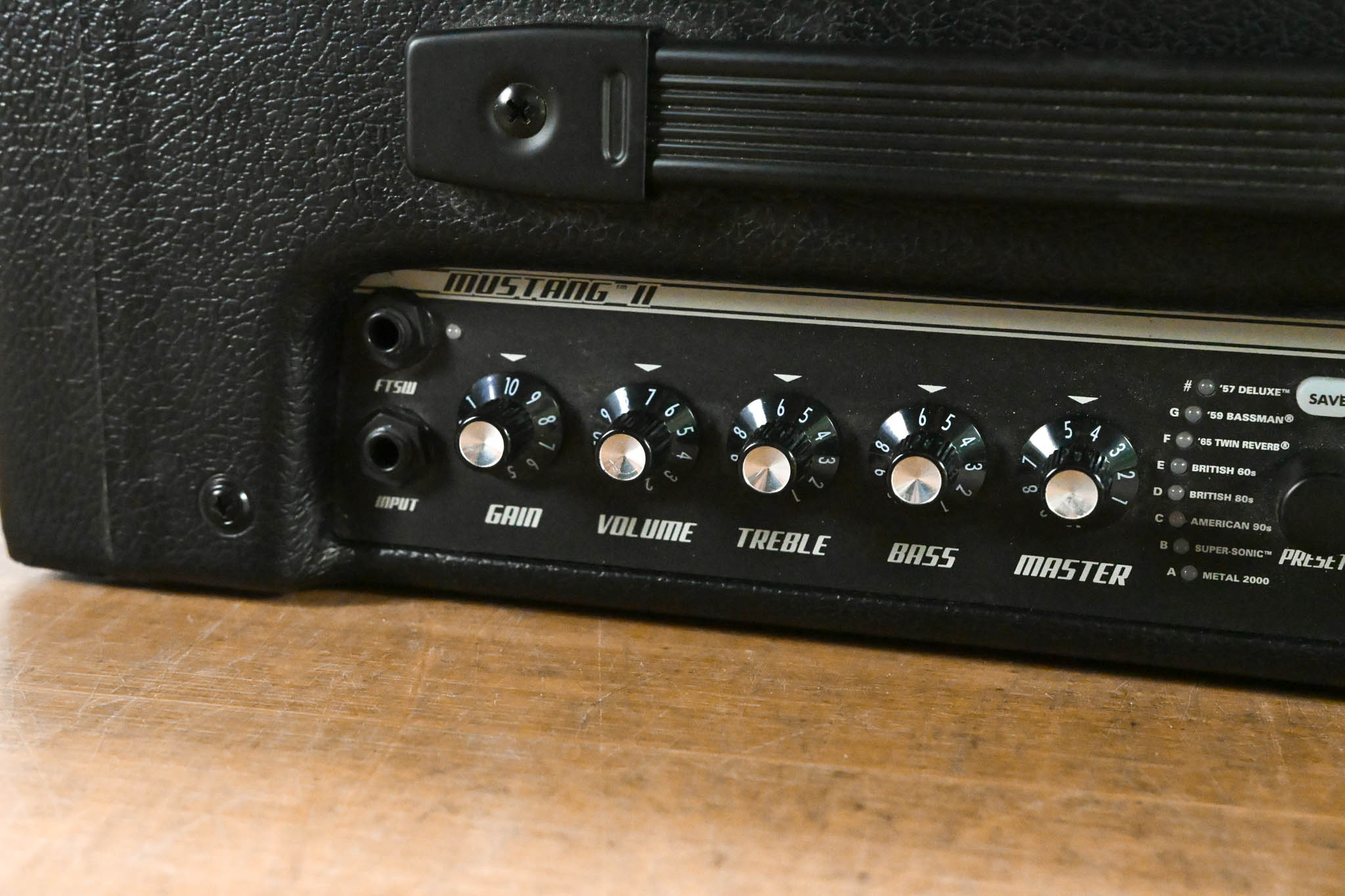 Fender Mustang II V.2 40W 1x12" Modeling Guitar Amplifier