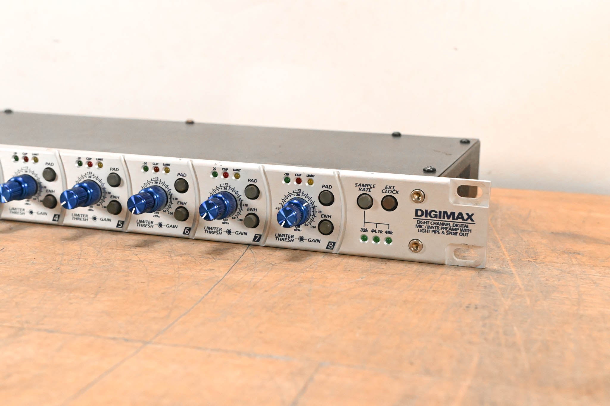 PreSonus DigiMax 48k 8-Channel Microphone Preamp (NO POWER SUPPLY)