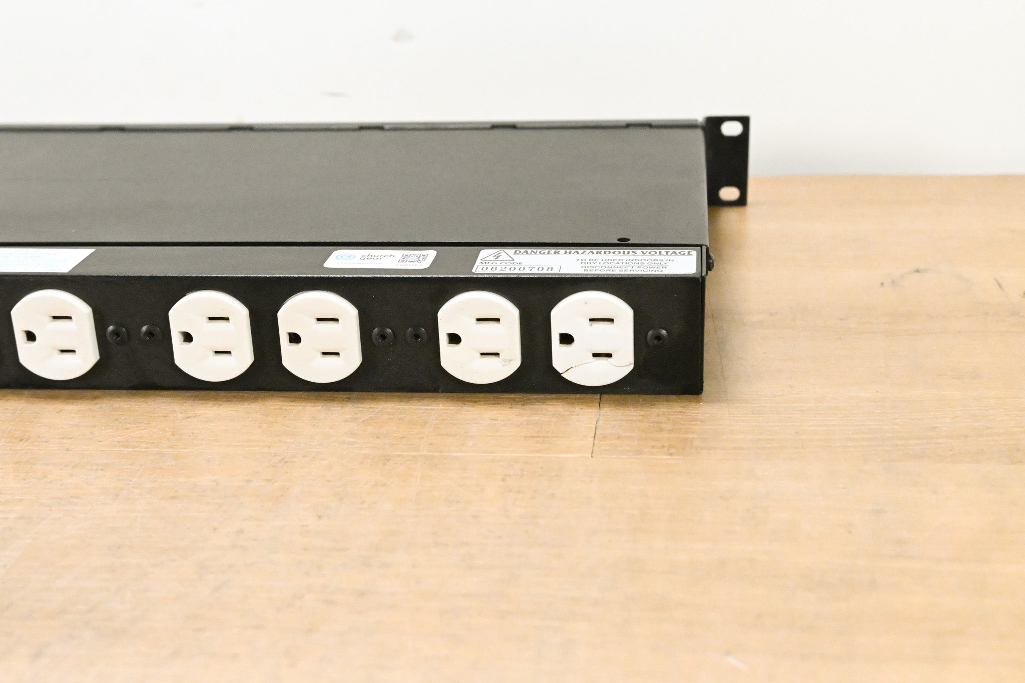Middle Atlantic PD-915R 9-Outlet Rackmount Power Distribution Unit