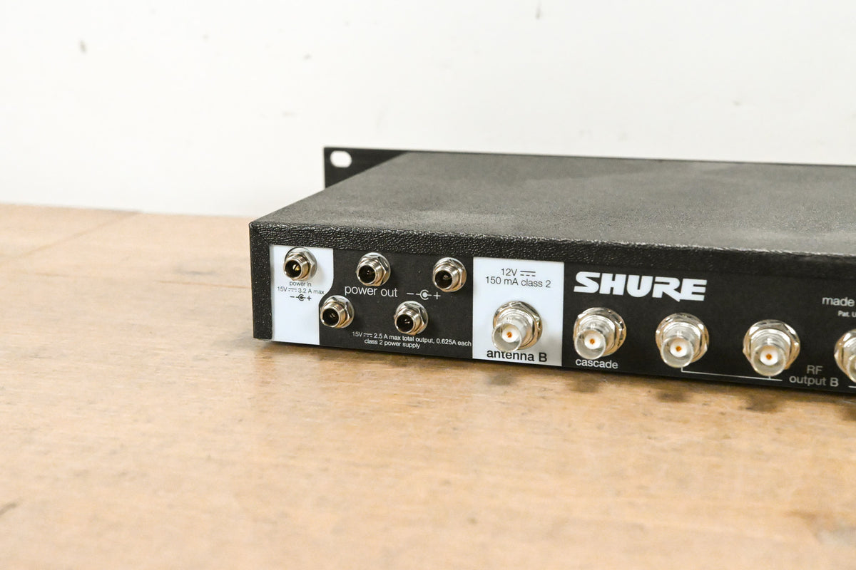 Shure UA844+SWB UHF Wideband Antenna Distribution System NO POWER SUPPLY