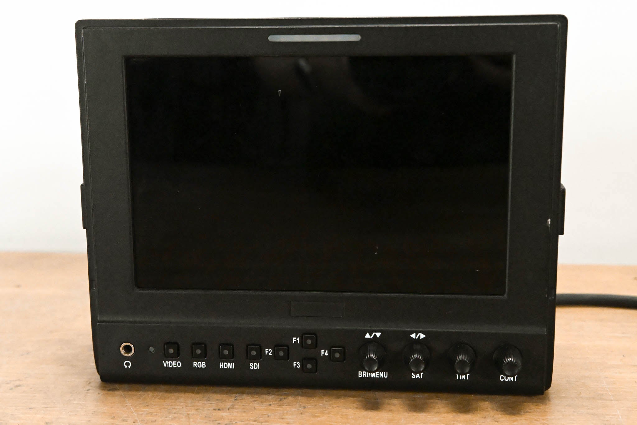 Delvcam DELV-WFORM-7 7" Camera-Top SDI Monitor with Video Waveform