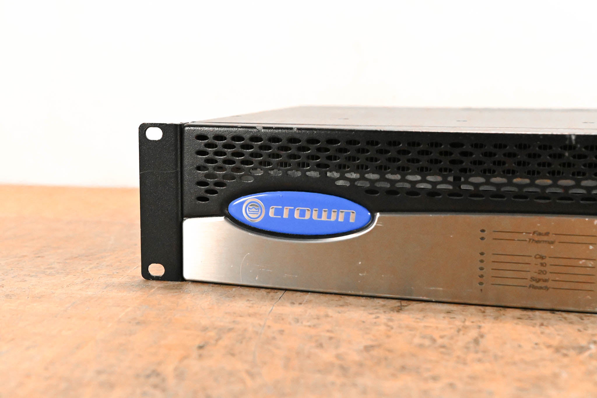 Crown CTs 2000 2-Channel 1000W Power Amplifier