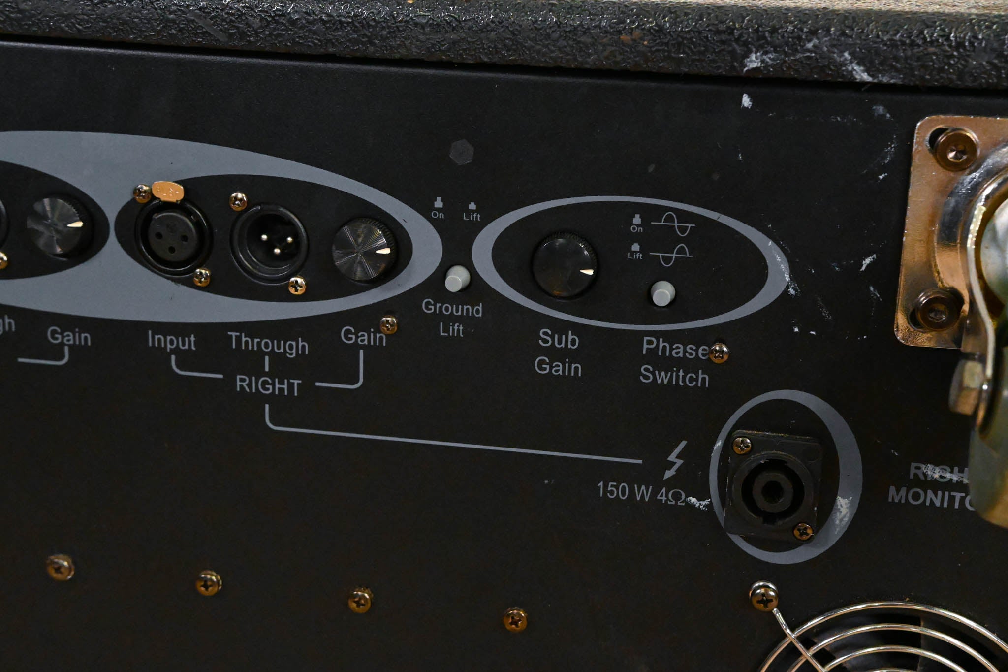 B-52 Matrix 1000 15" Active Subwoofer