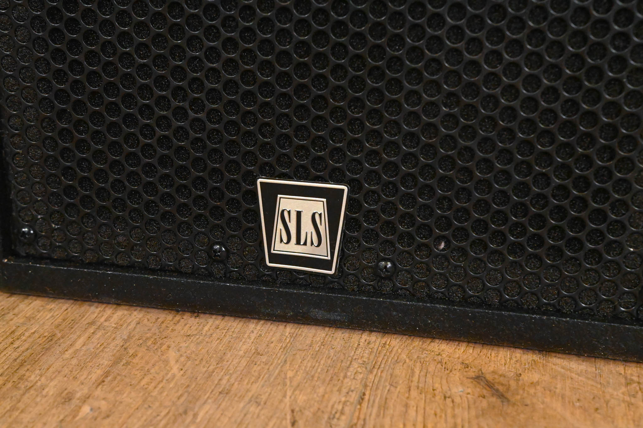 SLS T28R Dual 8" 2-Way Passive Installation Loudspeaker (PAIR)