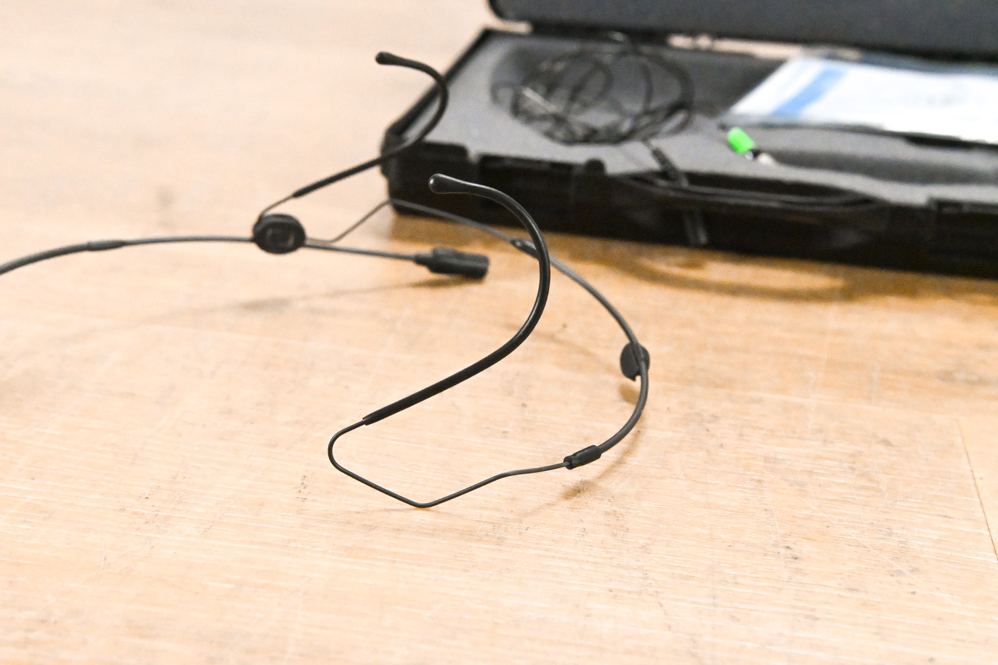 Sennheiser HSP-4 Over-Ear Microphone