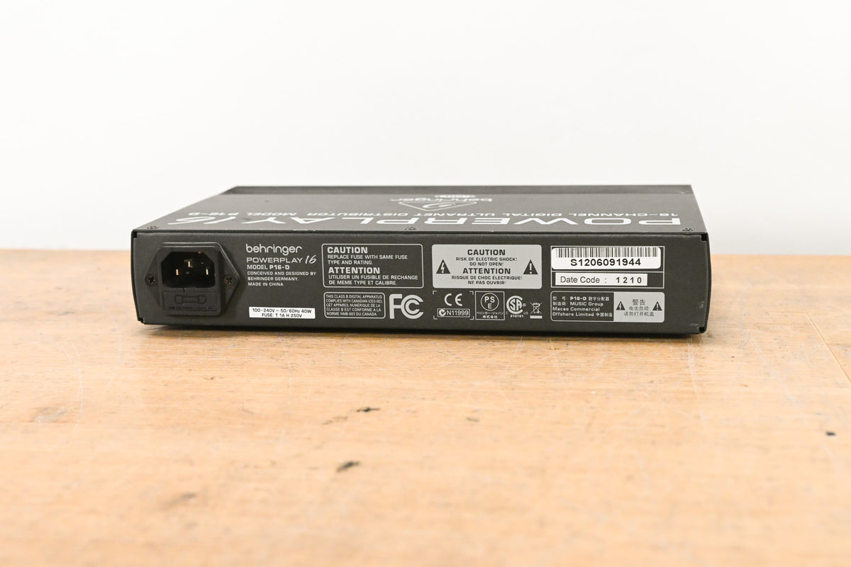 Behringer Powerplay P16-D 16-Channel Distribution Module