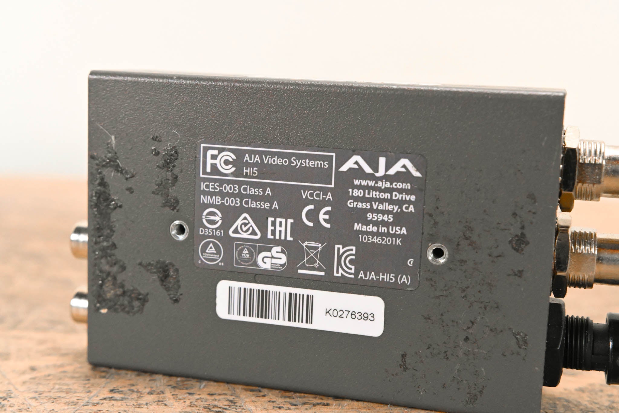 AJA HI5 HD/SD-SDI to HDMI Video and Audio Converter